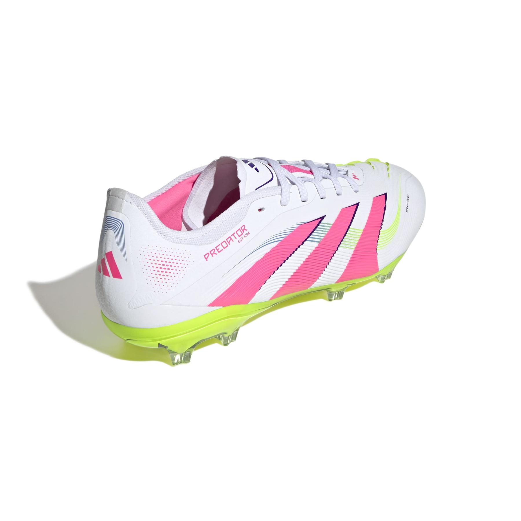 product/a/d/adidas_id3855_6_footwear_photography_back_lateral_top_view_white.jpg