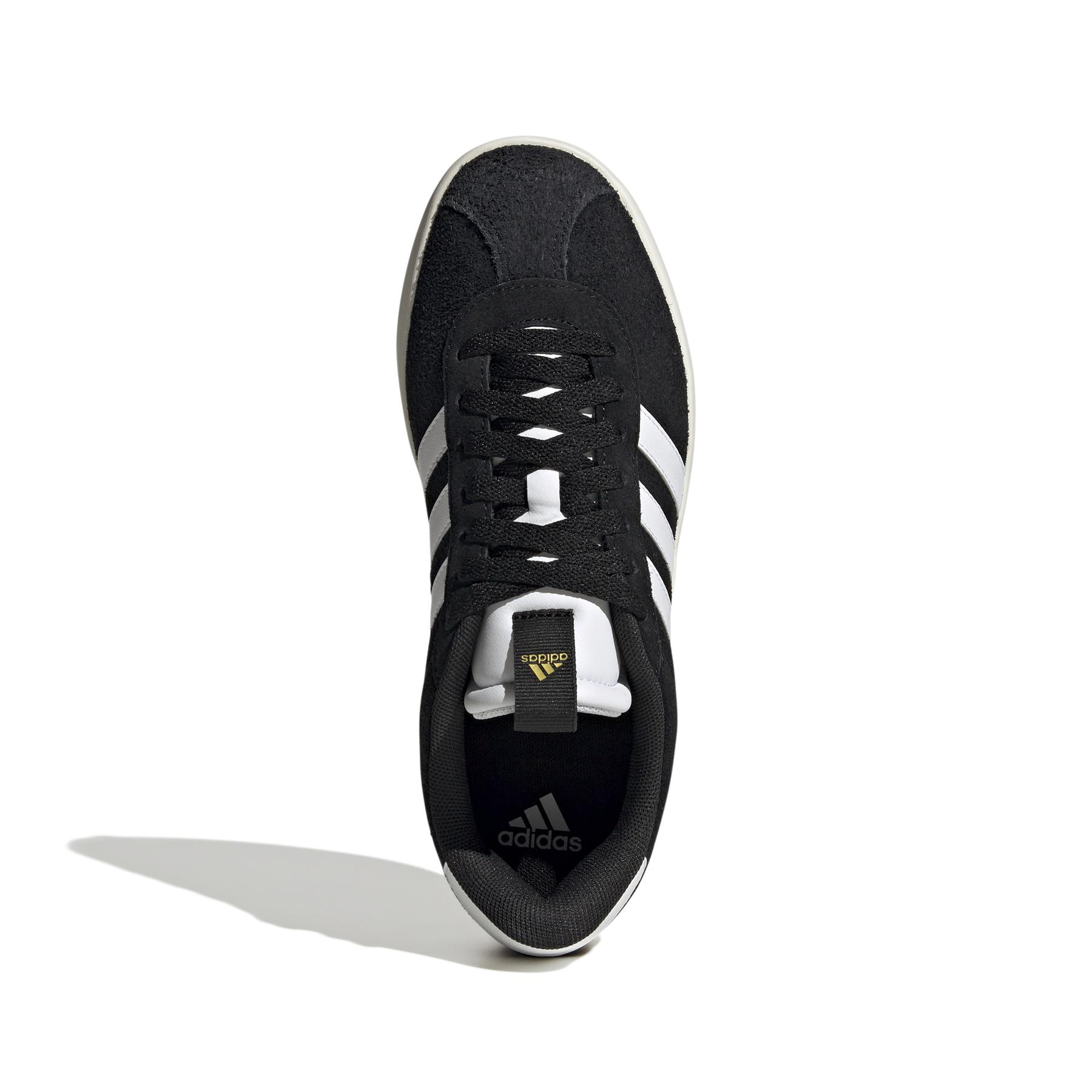 product/a/d/adidas_id6279_3_footwear_photography_top_portrait_view_white.jpg