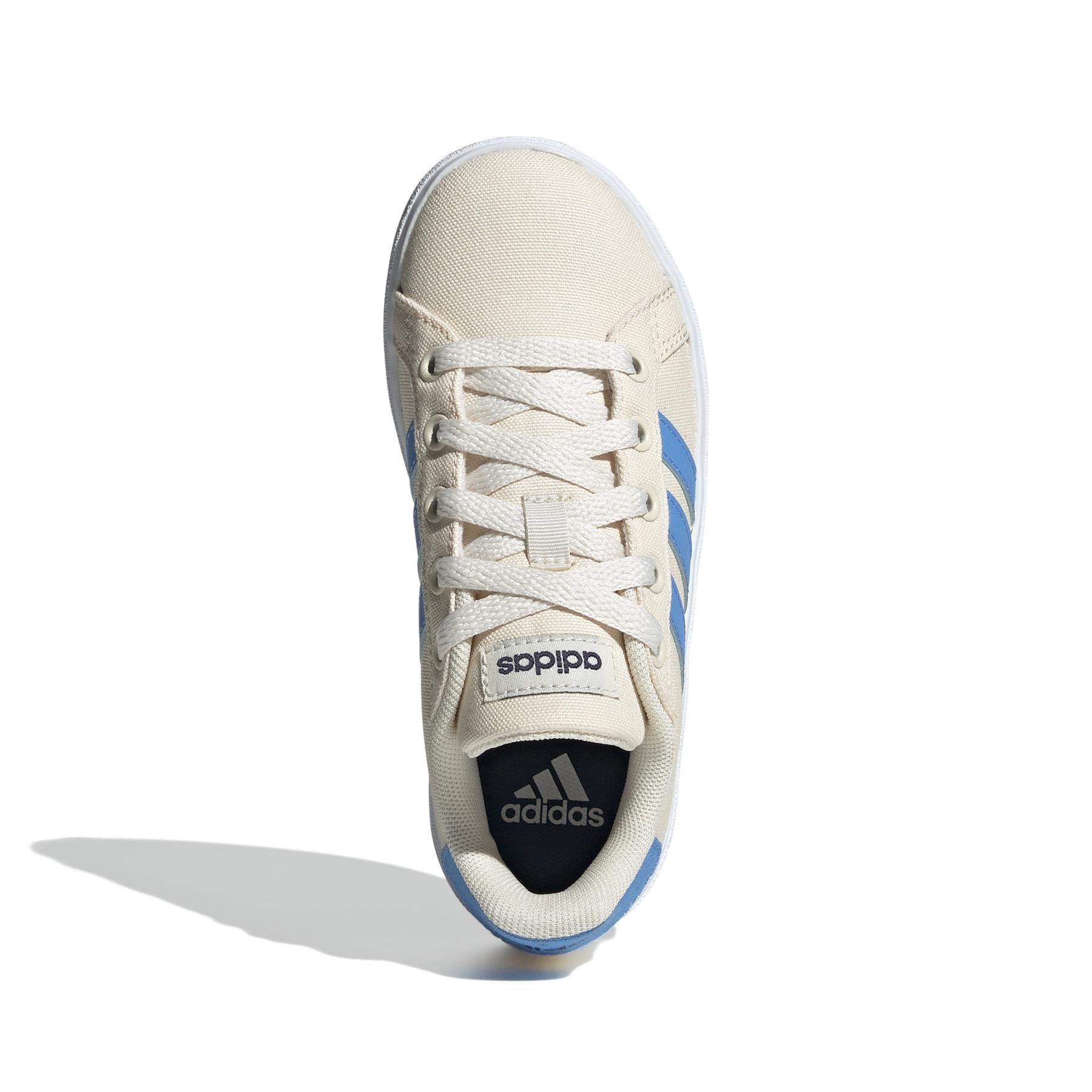 product/a/d/adidas_id7869_3_footwear_photography_top_portrait_view_white-nw091625.jpg