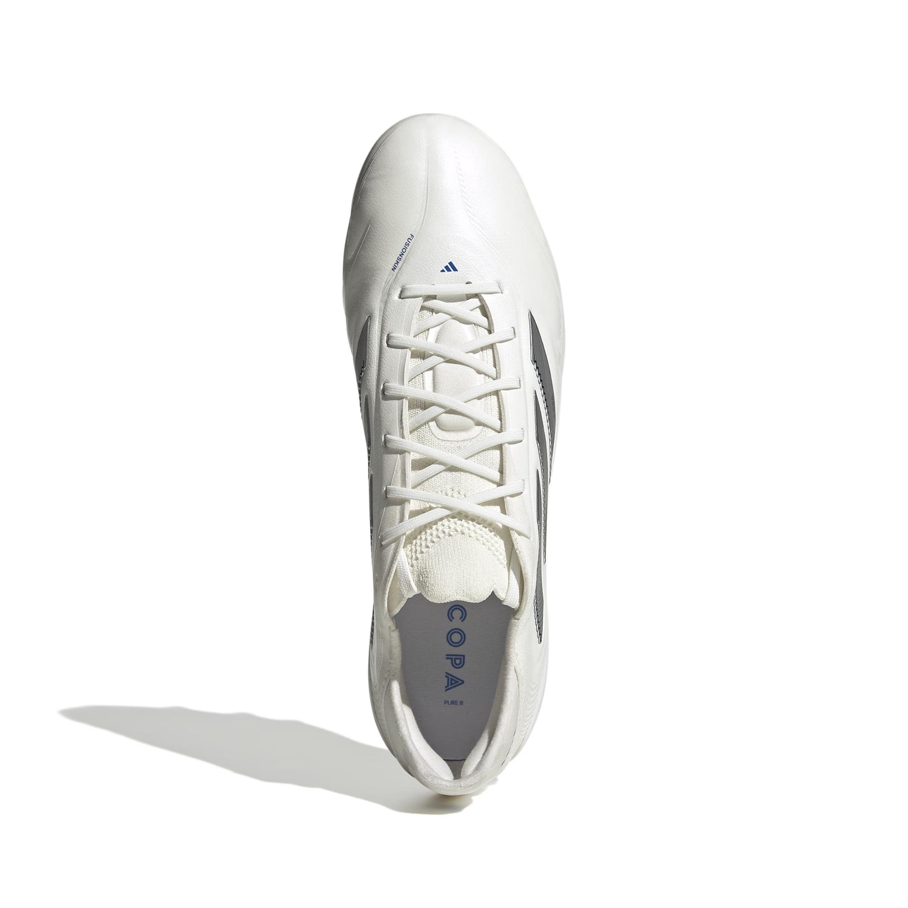 product/a/d/adidas_id9040_2_footwear_photography_top_portrait_view_white-nw091625.jpg