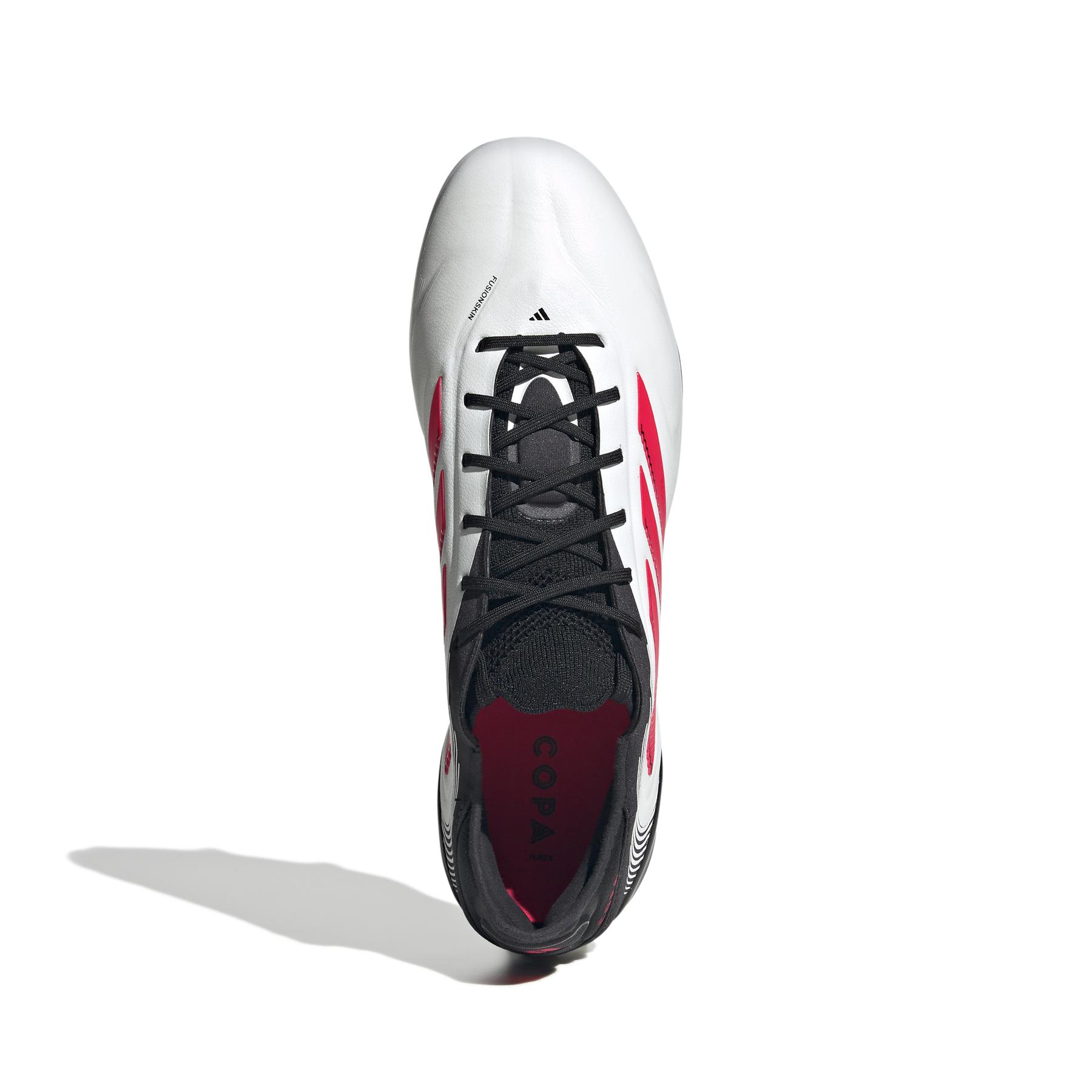 product/a/d/adidas_id9057_2_footwear_photography_top_portrait_view_white.jpg