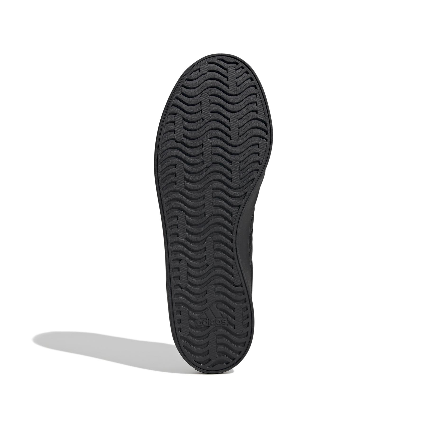 product/a/d/adidas_id9184_4_footwear_photography_bottom_view_white.jpg
