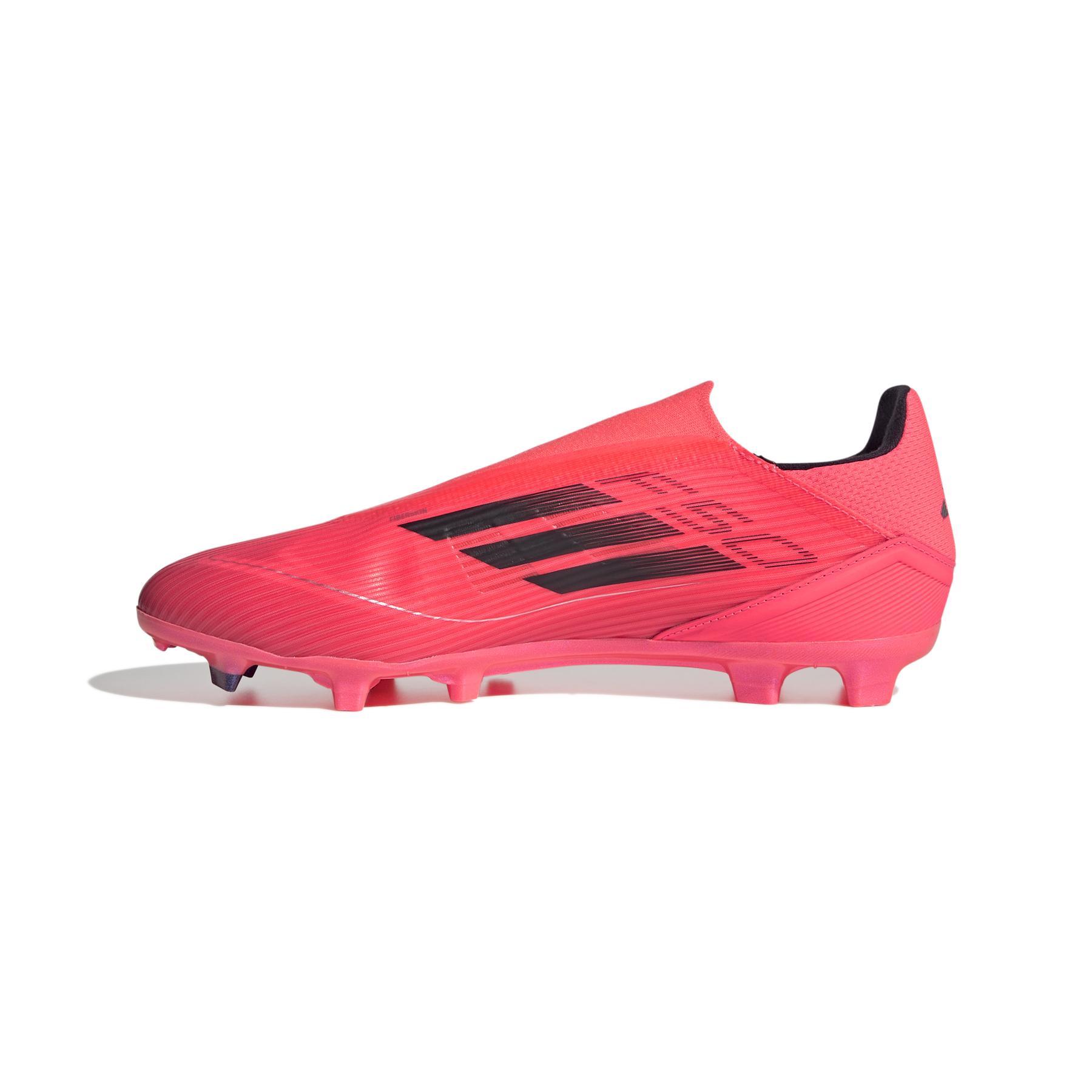 product/a/d/adidas_ie0607_4_footwear_photography_side_medial_center_view_white.jpg