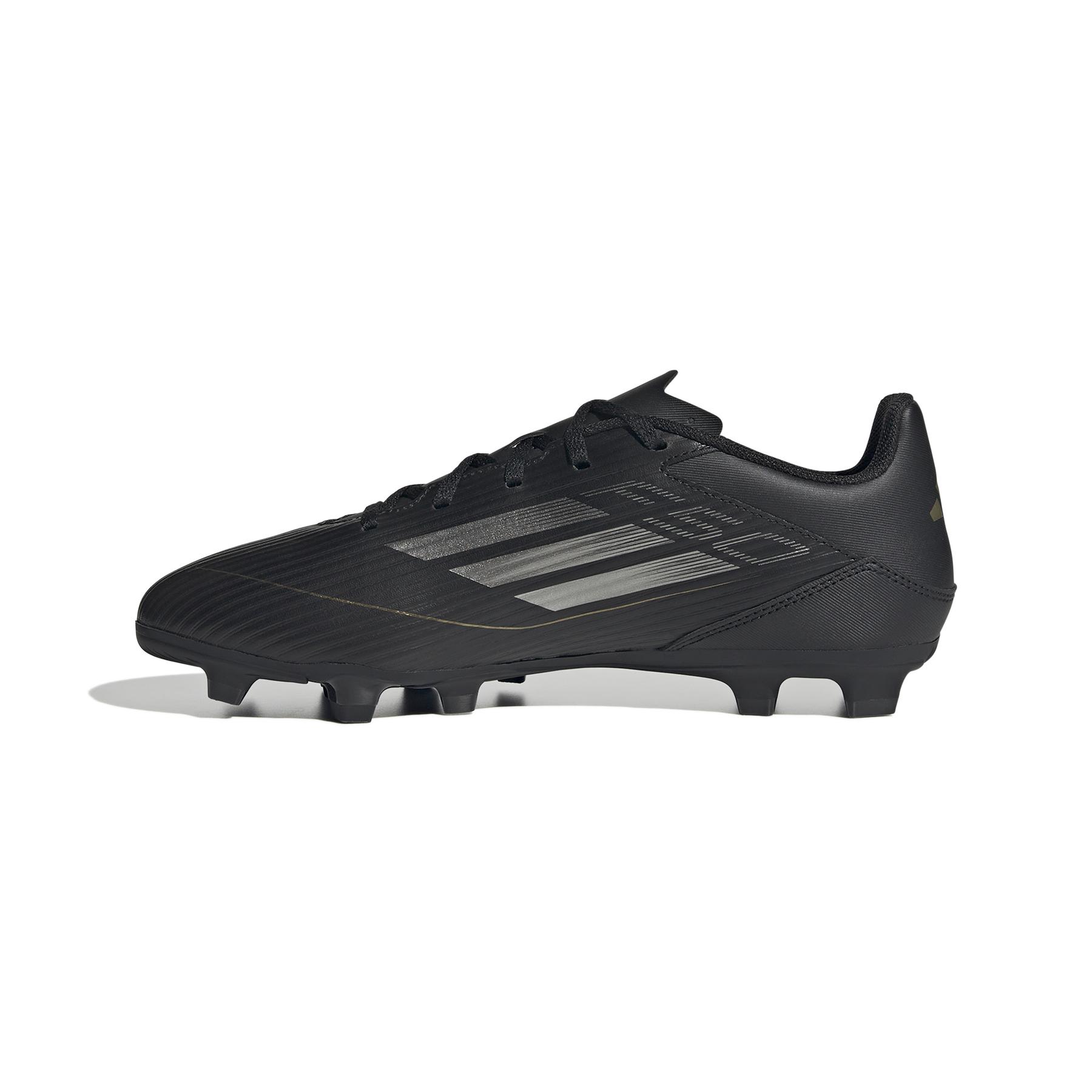 product/a/d/adidas_ie0614_4_footwear_photography_side_medial_center_view_white.jpg