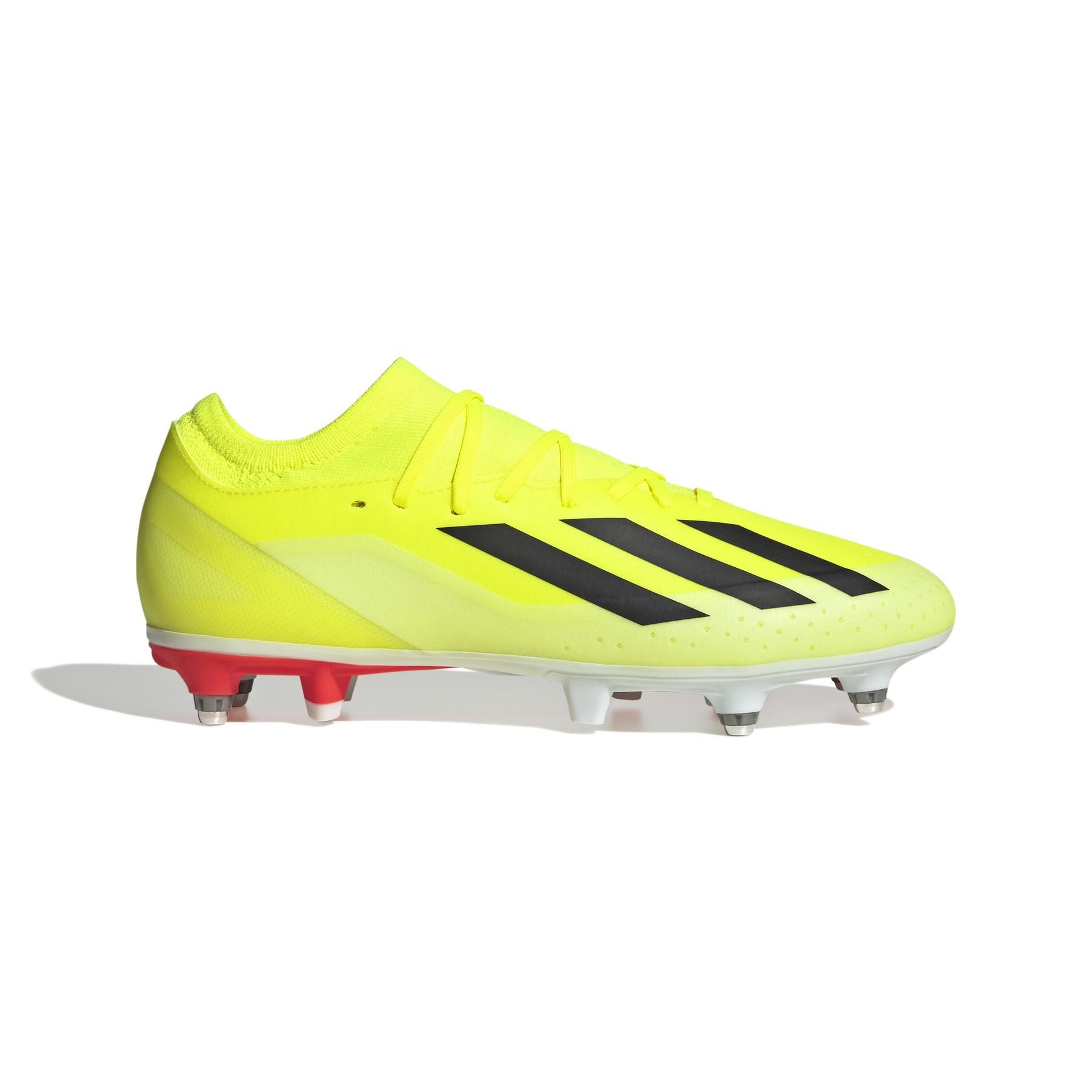product/a/d/adidas_ie3436_1_footwear_photography_side_lateral_center_view_white-030824x.jpg