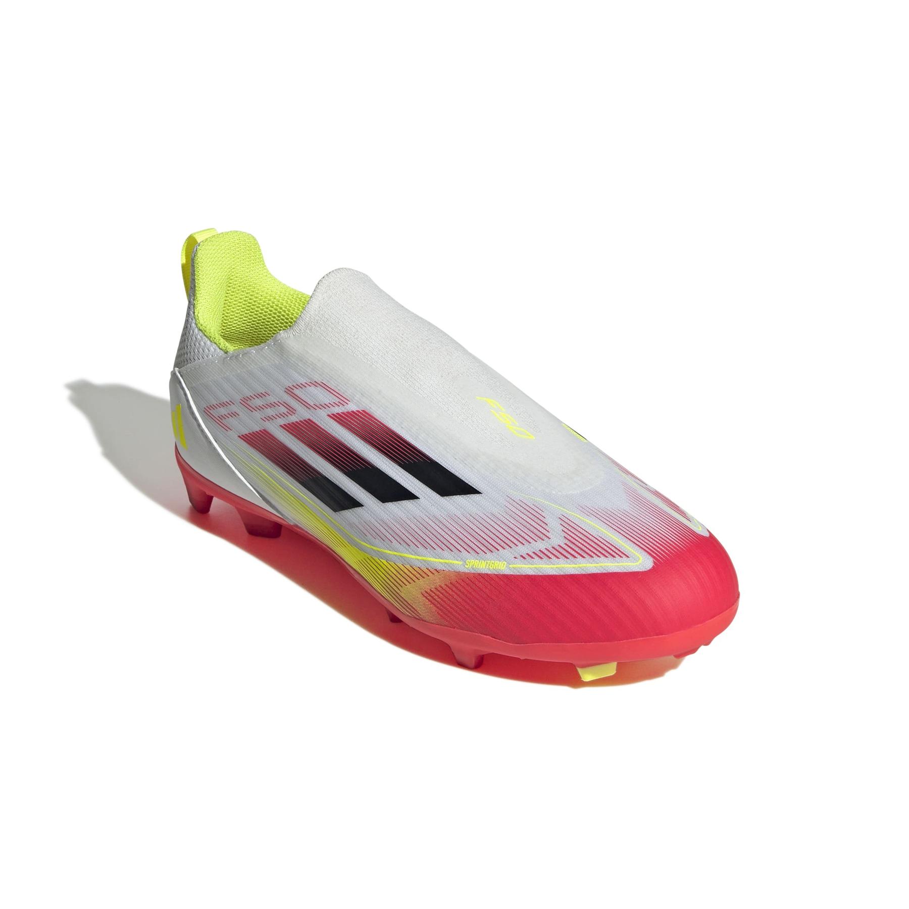 product/a/d/adidas_ie3743_5_footwear_photography_front_lateral_top_view_white-nw091625.jpg