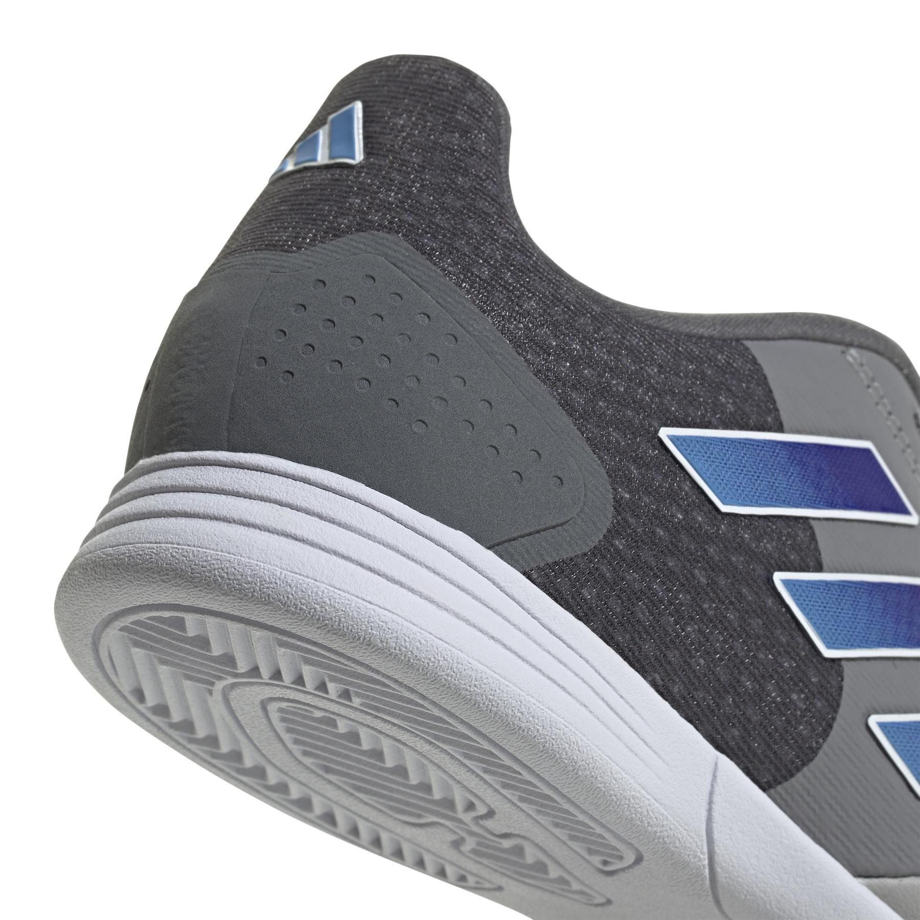 product/a/d/adidas_ie7562_8_footwear_photography_detail_view_2_white.jpg