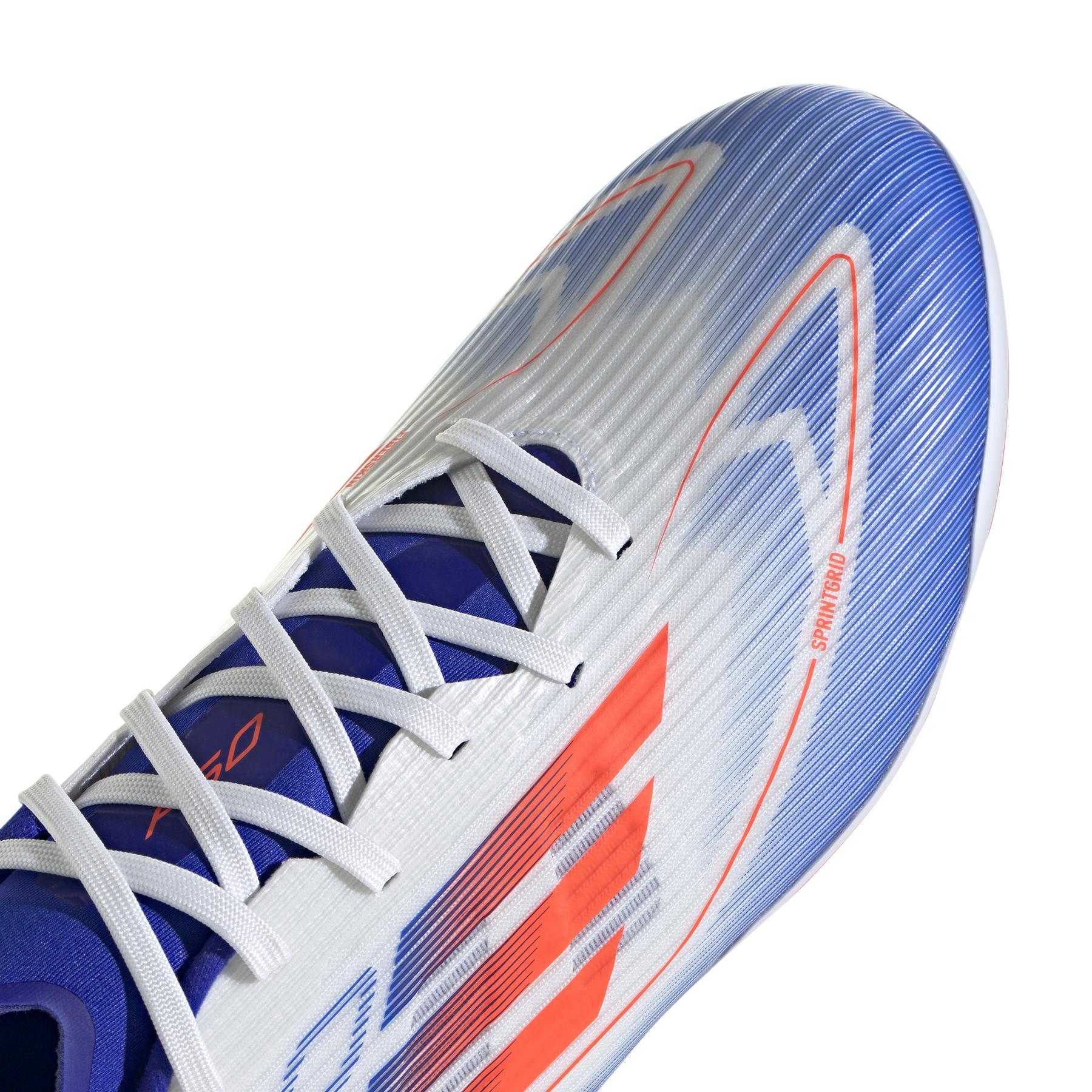 product/a/d/adidas_if1330_8_footwear_photography_detail_view_2_white.jpg