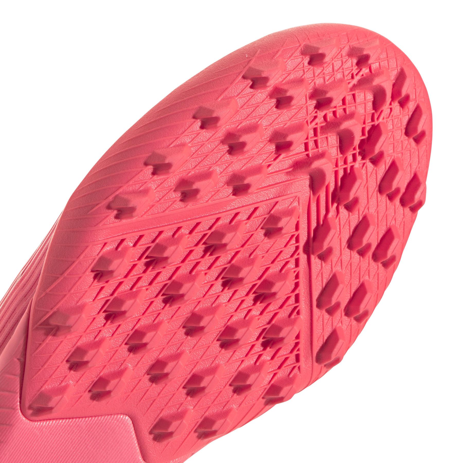 product/a/d/adidas_if1335_7_footwear_photography_detail_view_1_white.jpg