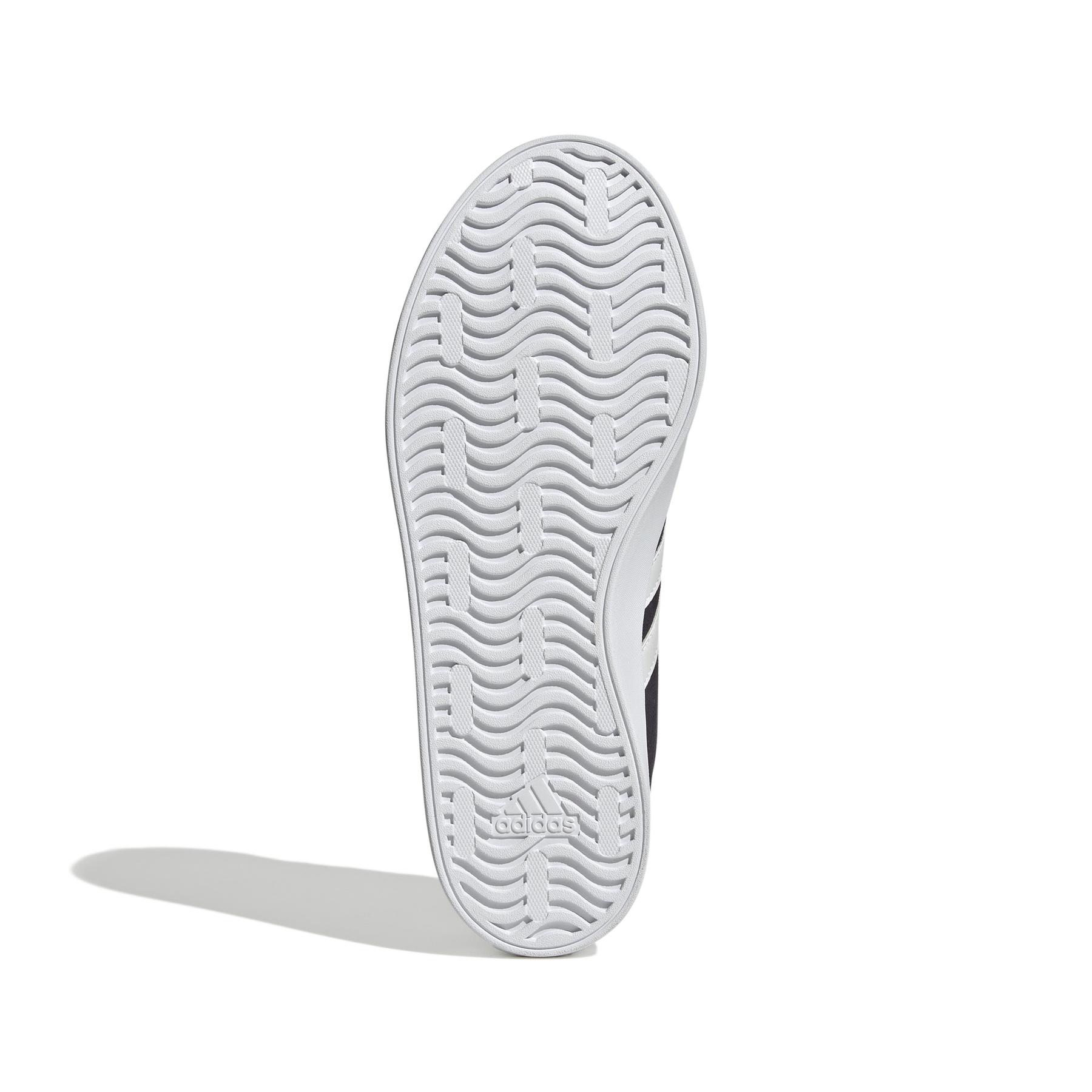 product/a/d/adidas_if4471_4_footwear_photography_bottom_view_white-nw110824.jpg
