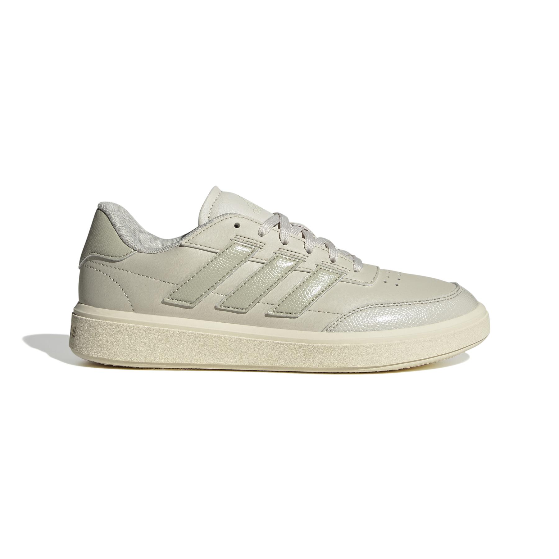 product/a/d/adidas_if6553_1_footwear_photography_side_lateral_center_view_white.jpg