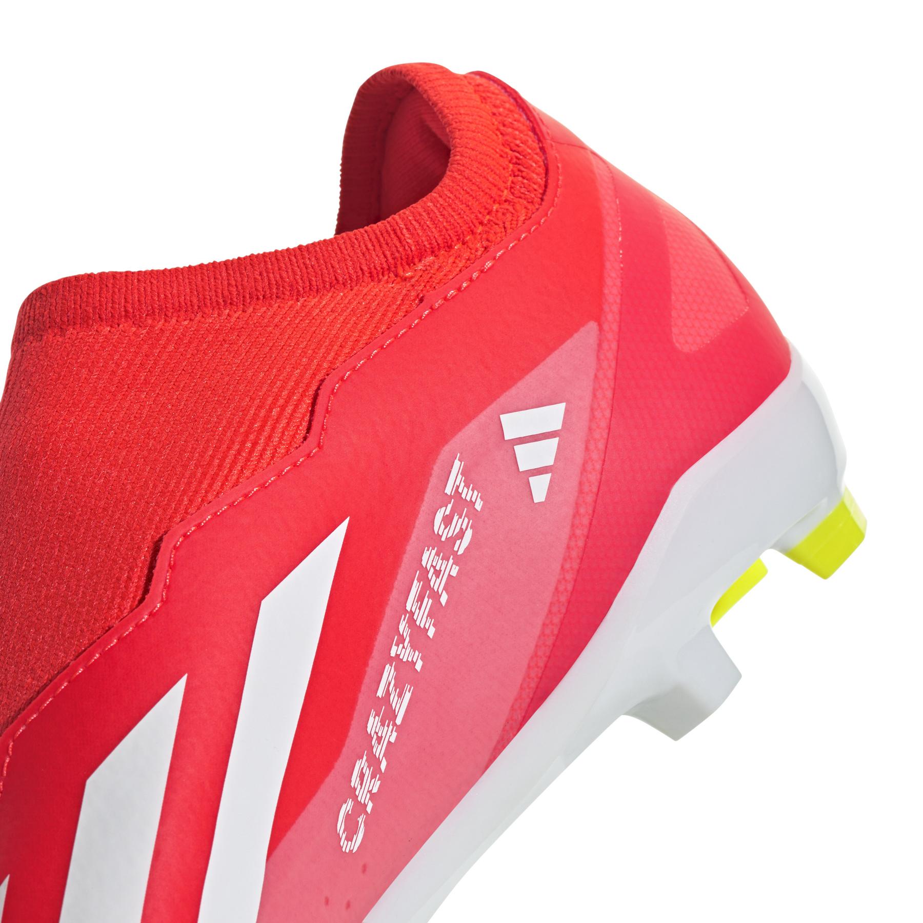 product/a/d/adidas_ig0623_9_footwear_photography_detail_view_3_white.jpg