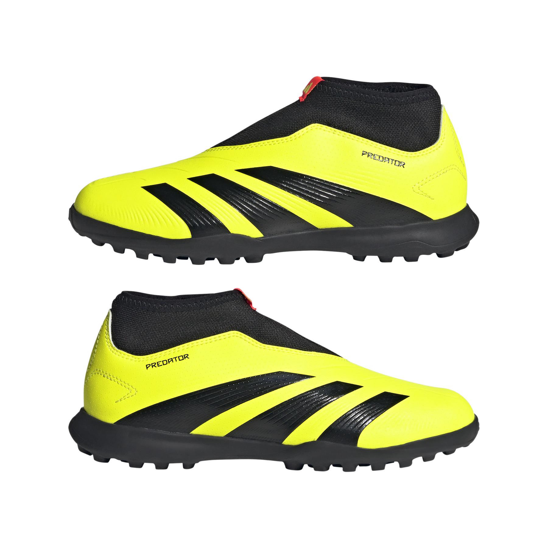 product/a/d/adidas_ig5432_9_footwear_photography_mirrored_pair_view_white-nw091625.jpg