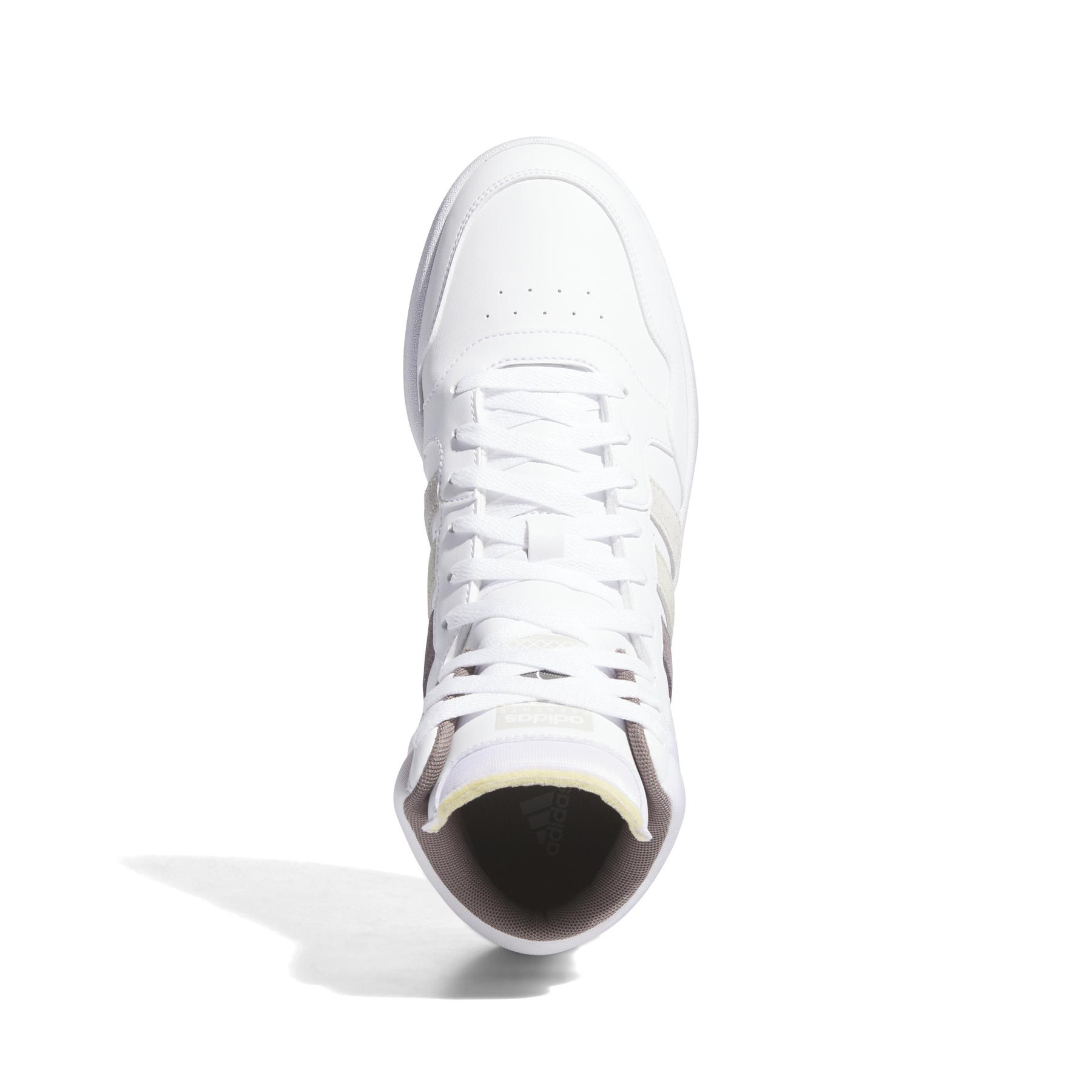 product/a/d/adidas_ih0162_3_footwear_photography_top_portrait_view_white.jpg