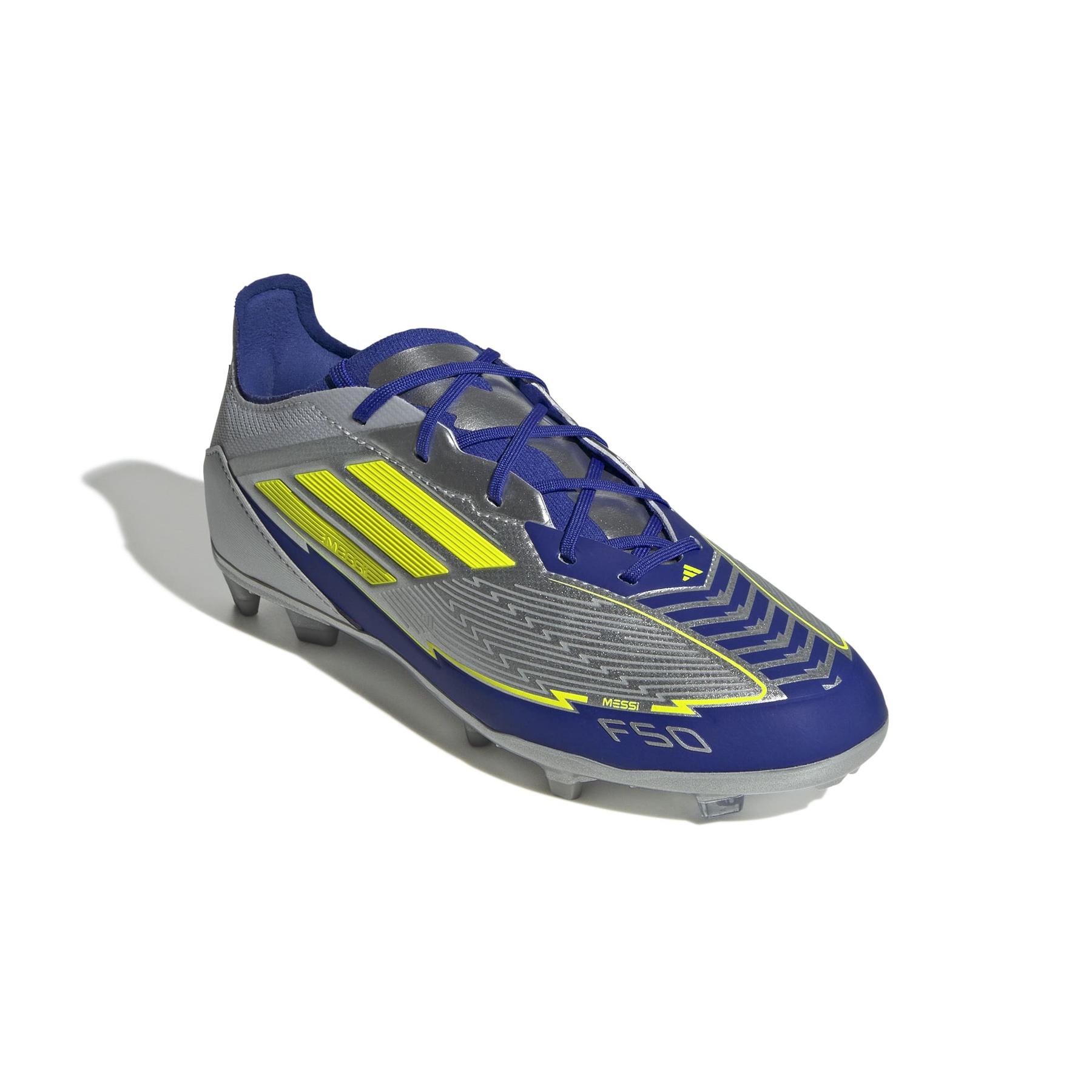 product/a/d/adidas_ih0921_5_footwear_photography_front_lateral_top_view_white-nw091625.jpg