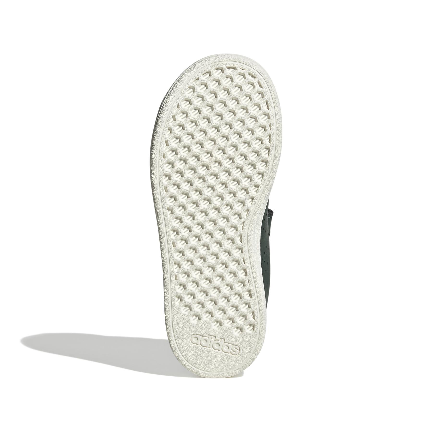 product/a/d/adidas_ih6253_4_footwear_photography_bottom_view_white-nw091625.jpg