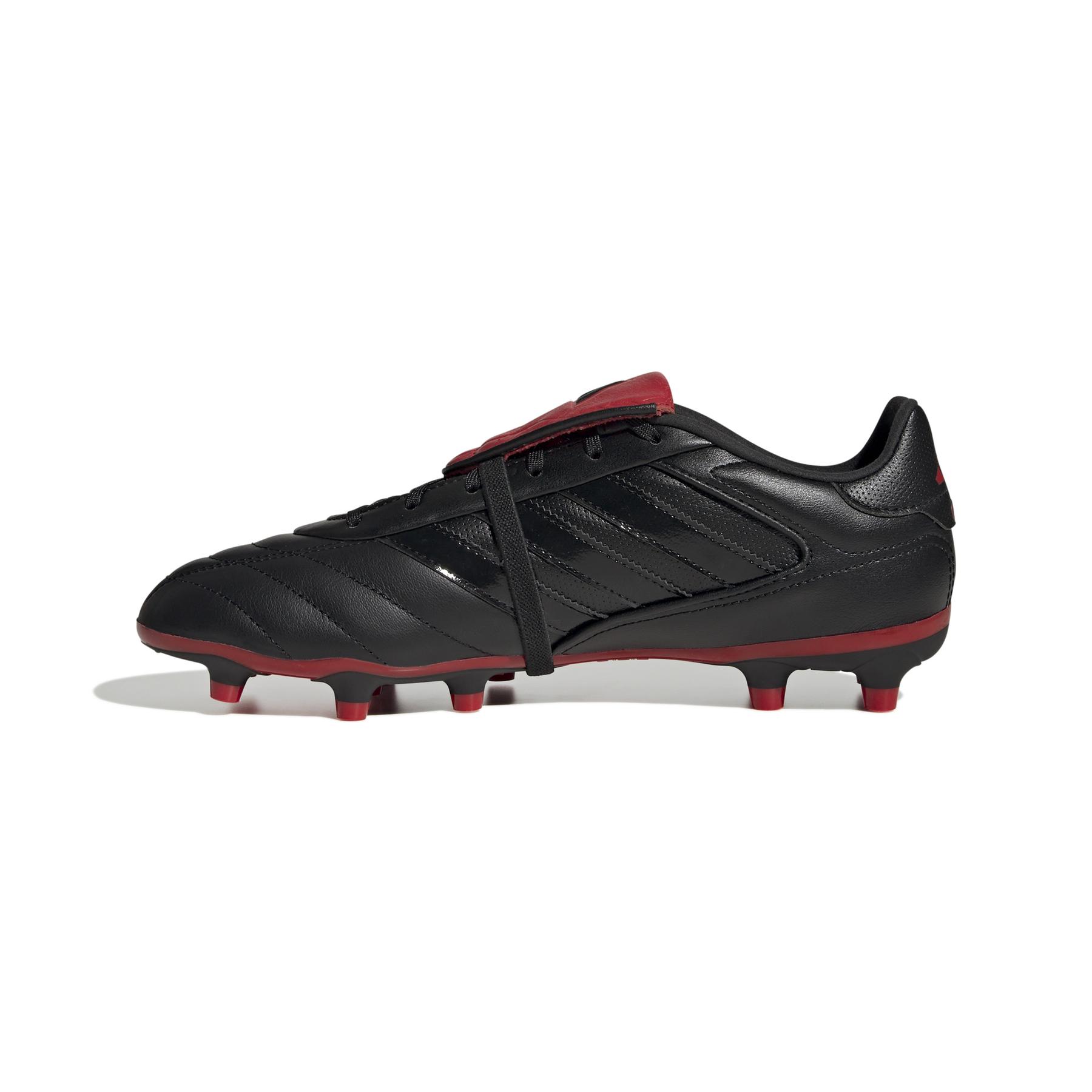 product/a/d/adidas_ih7667_4_footwear_photography_side_medial_center_view_white-nw091625.jpg