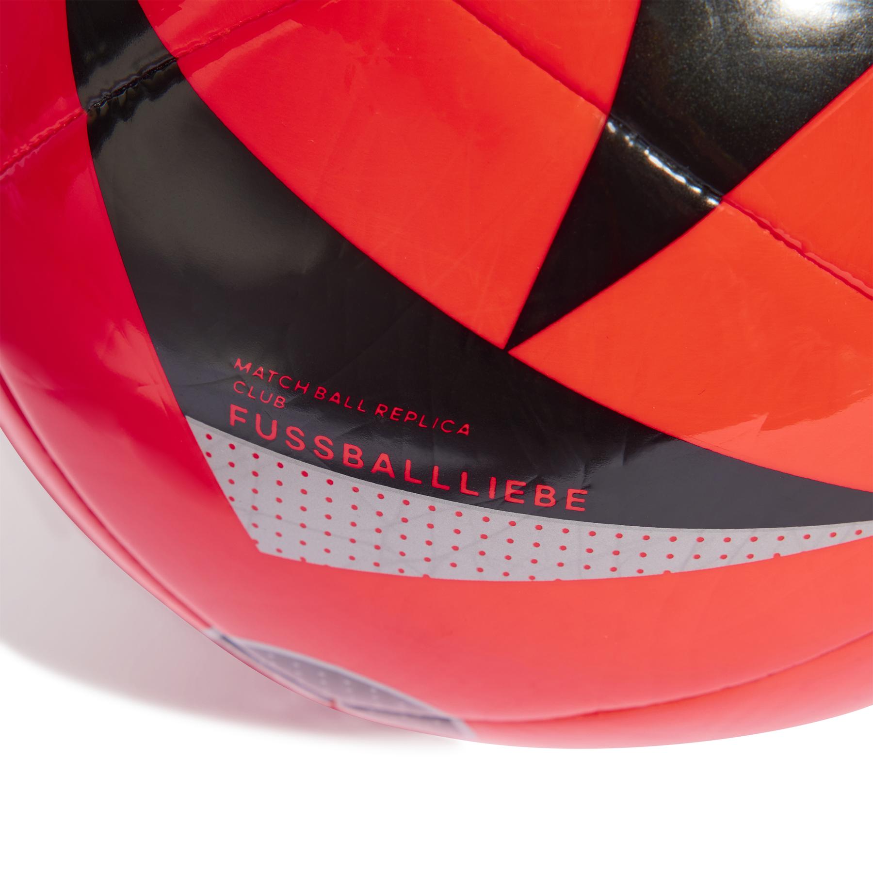 product/a/d/adidas_in9375_4_hardware_photography_detail_view_2_white.jpg