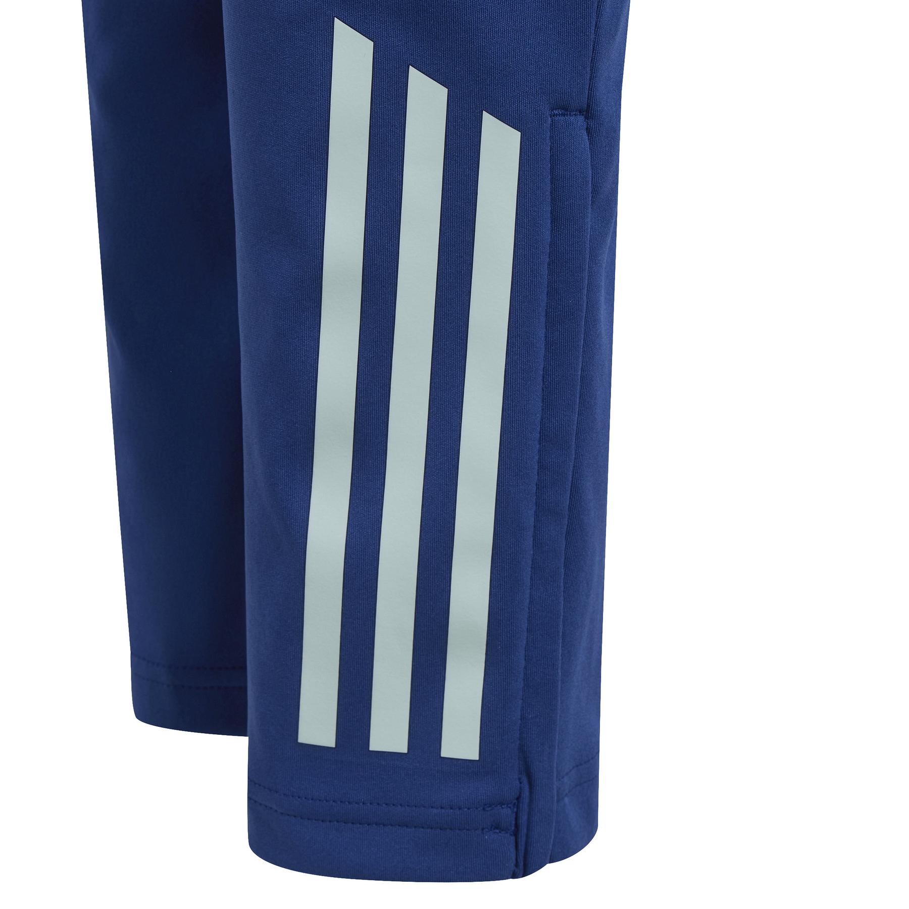product/a/d/adidas_ip6408_6_apparel_photography_detail_view_3_white.jpg