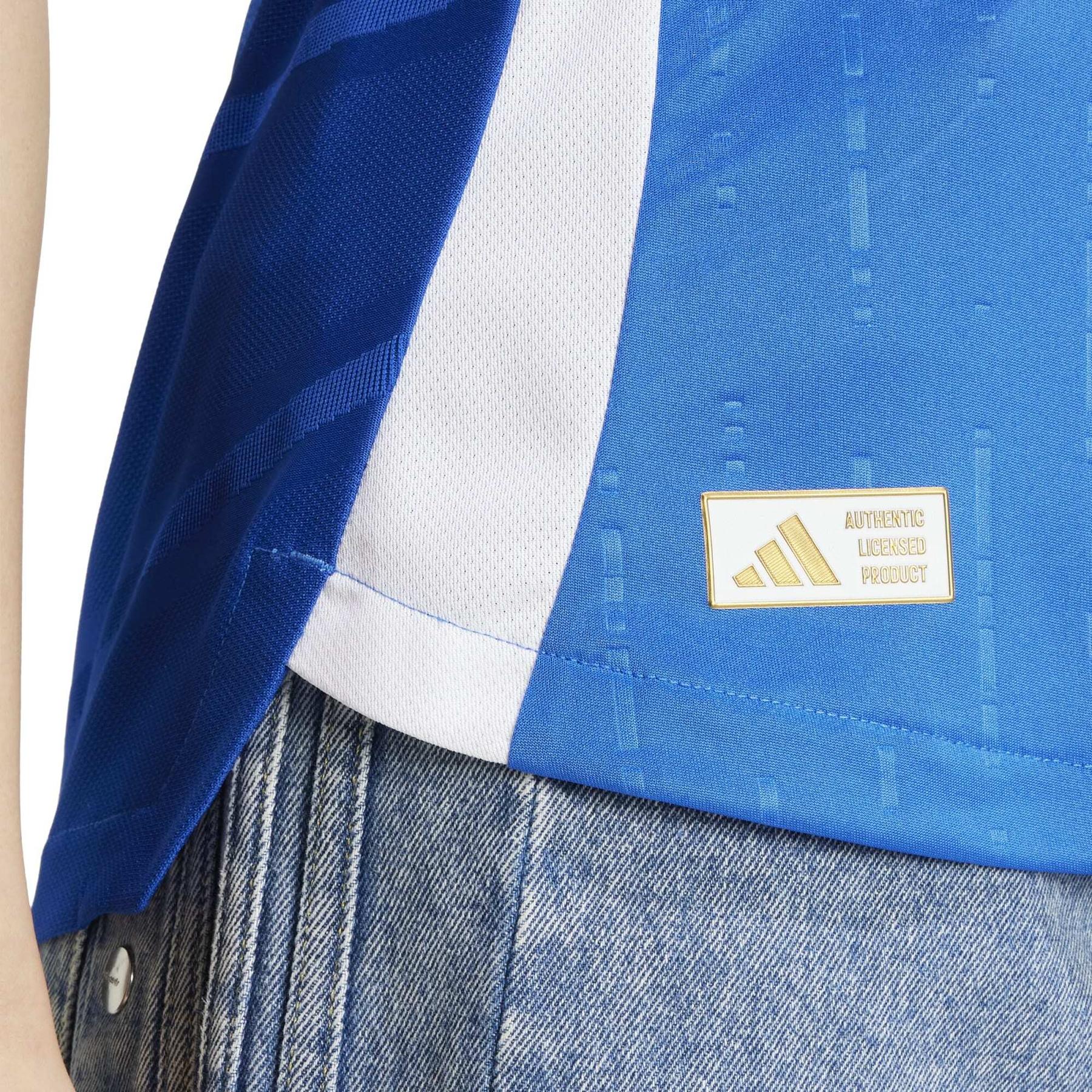 product/a/d/adidas_iq0480_8_apparel_on_model_detail_view_1_white.jpg