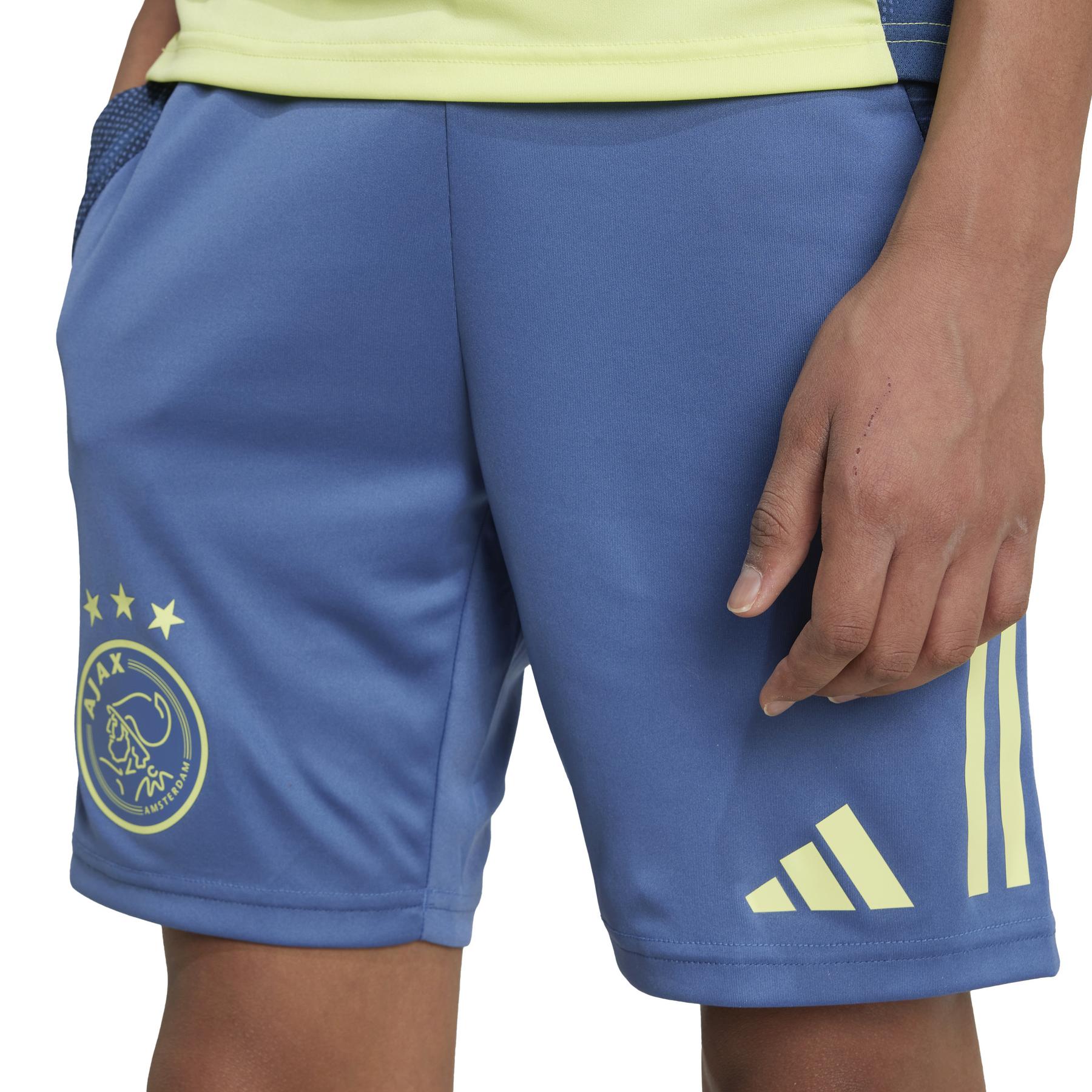 product/a/d/adidas_it5075_4_apparel_on_model_detail_view_1_white.jpg