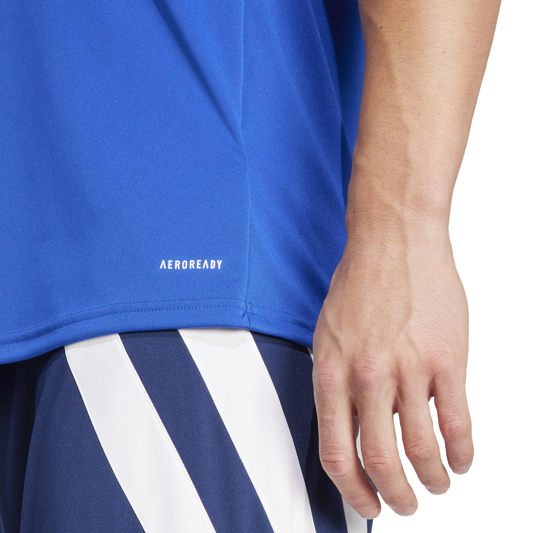 product/a/d/adidas_it5656_9_apparel_on_model_detail_view_2_white.jpg