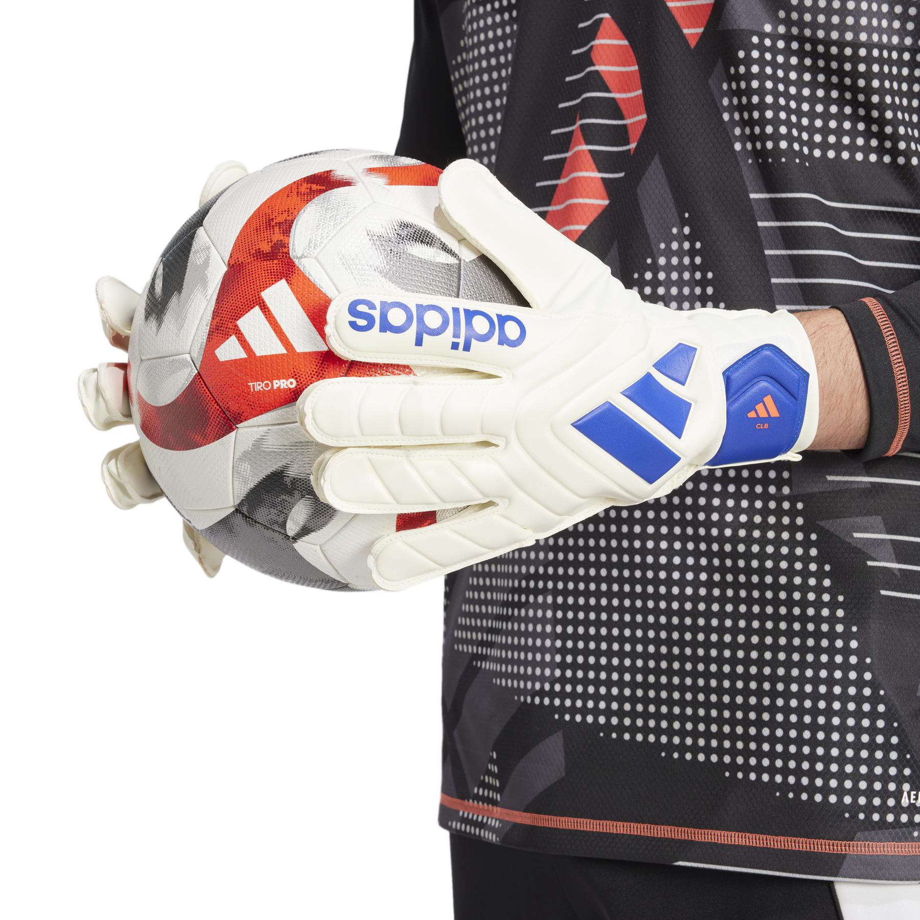 product/a/d/adidas_ix3835_5_hardware_on_model_detail_view_4_white-nw112824.jpg