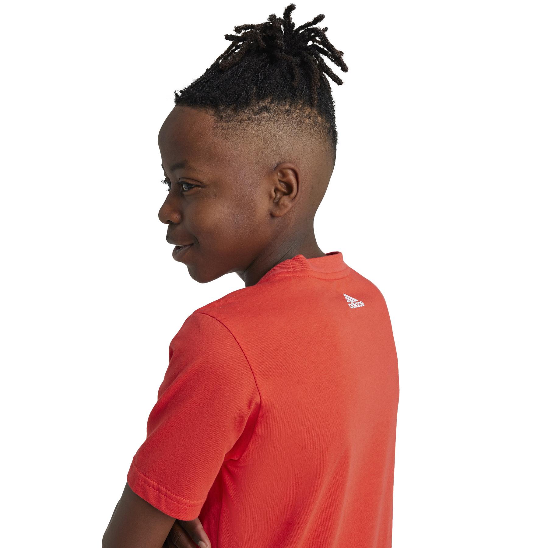 product/a/d/adidas_ix9528_4_apparel_on_model_detail_view_1_white.jpg