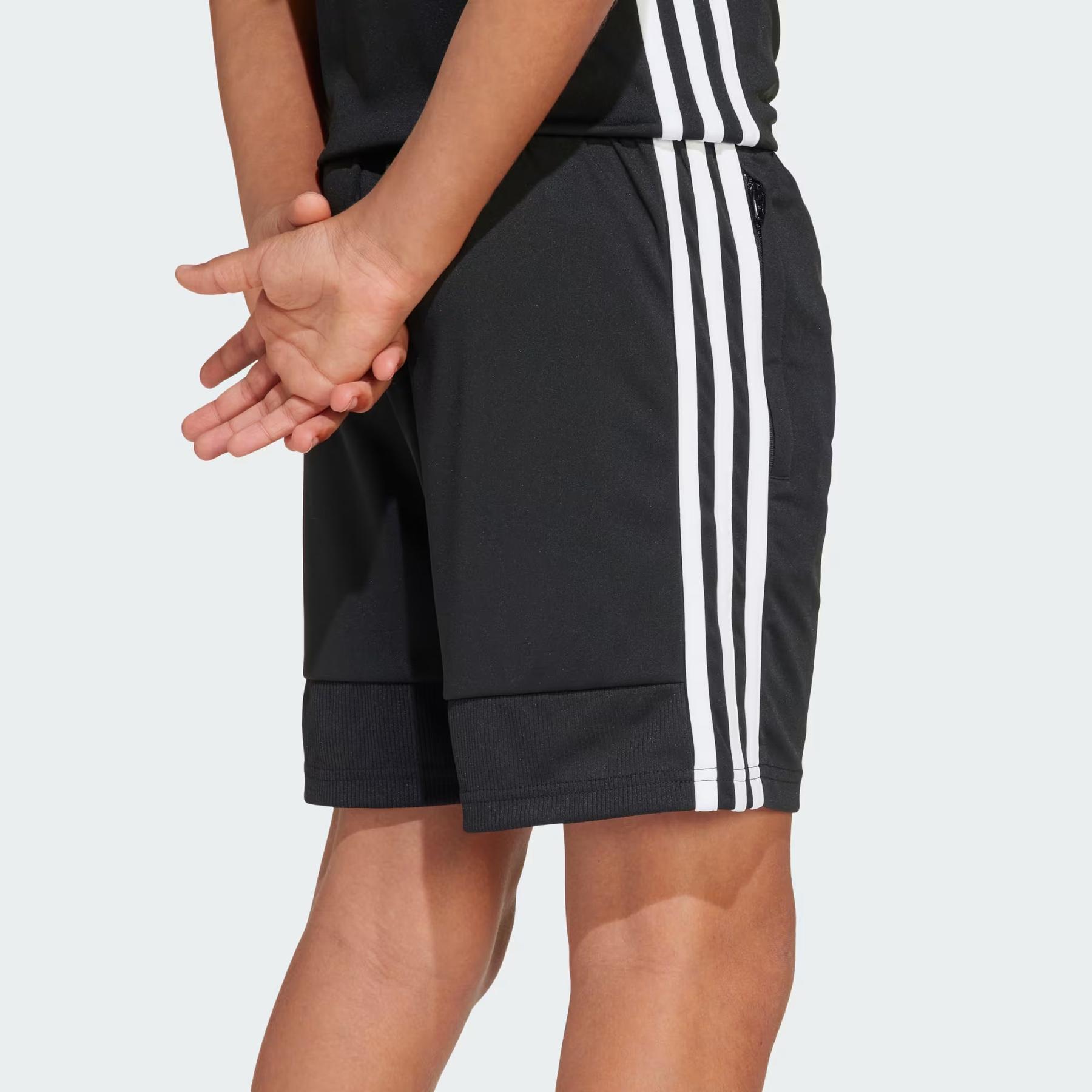 product/a/d/adidas_jd0599_black-white_3.jpg