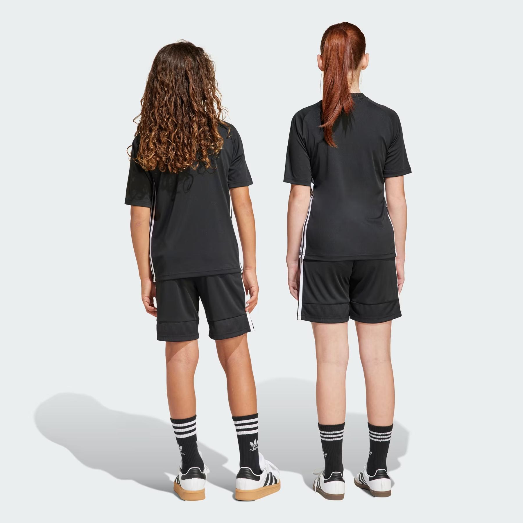product/a/d/adidas_jd0599_black-white_6.jpg