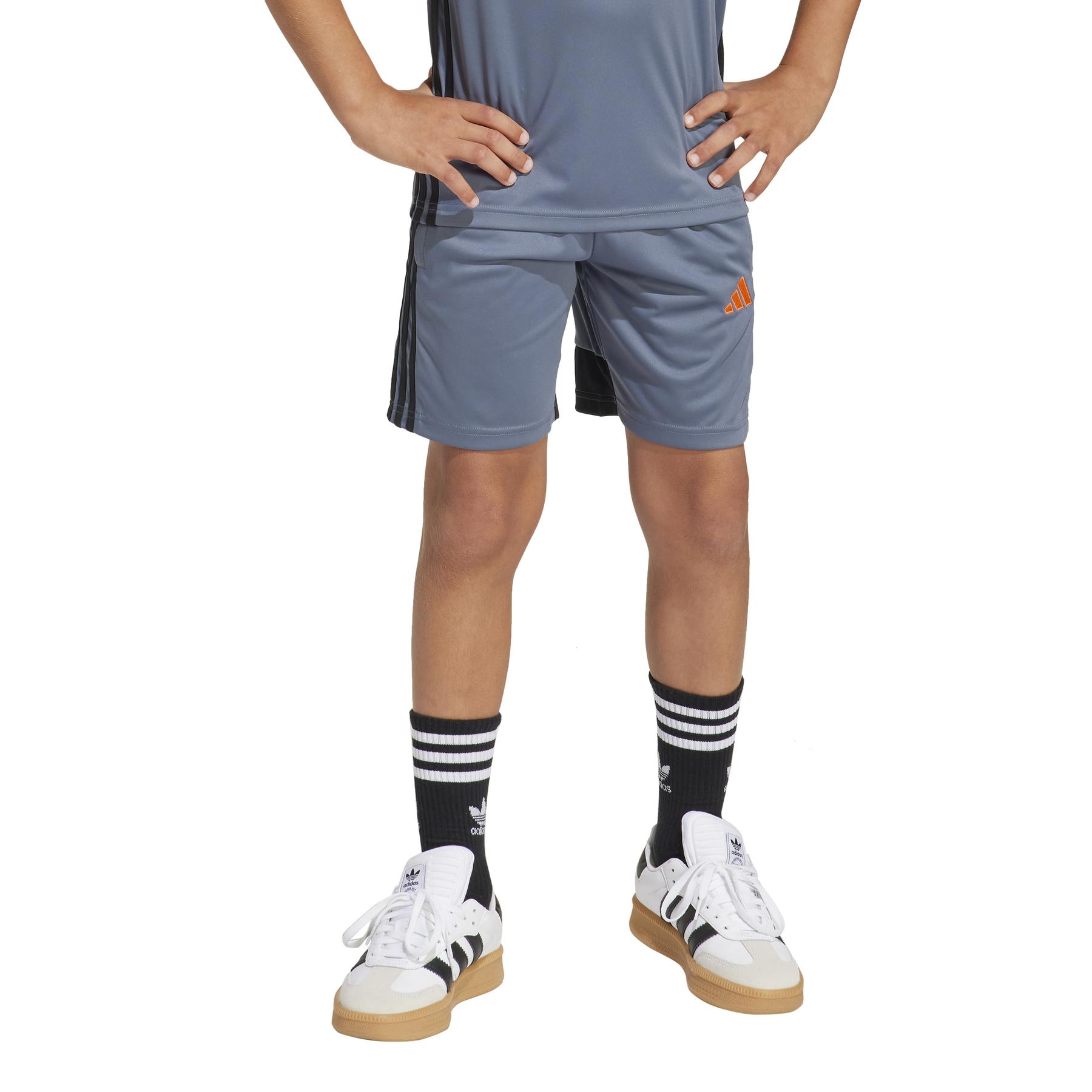 product/a/d/adidas_jd0603_tmonix-supora_2.jpg