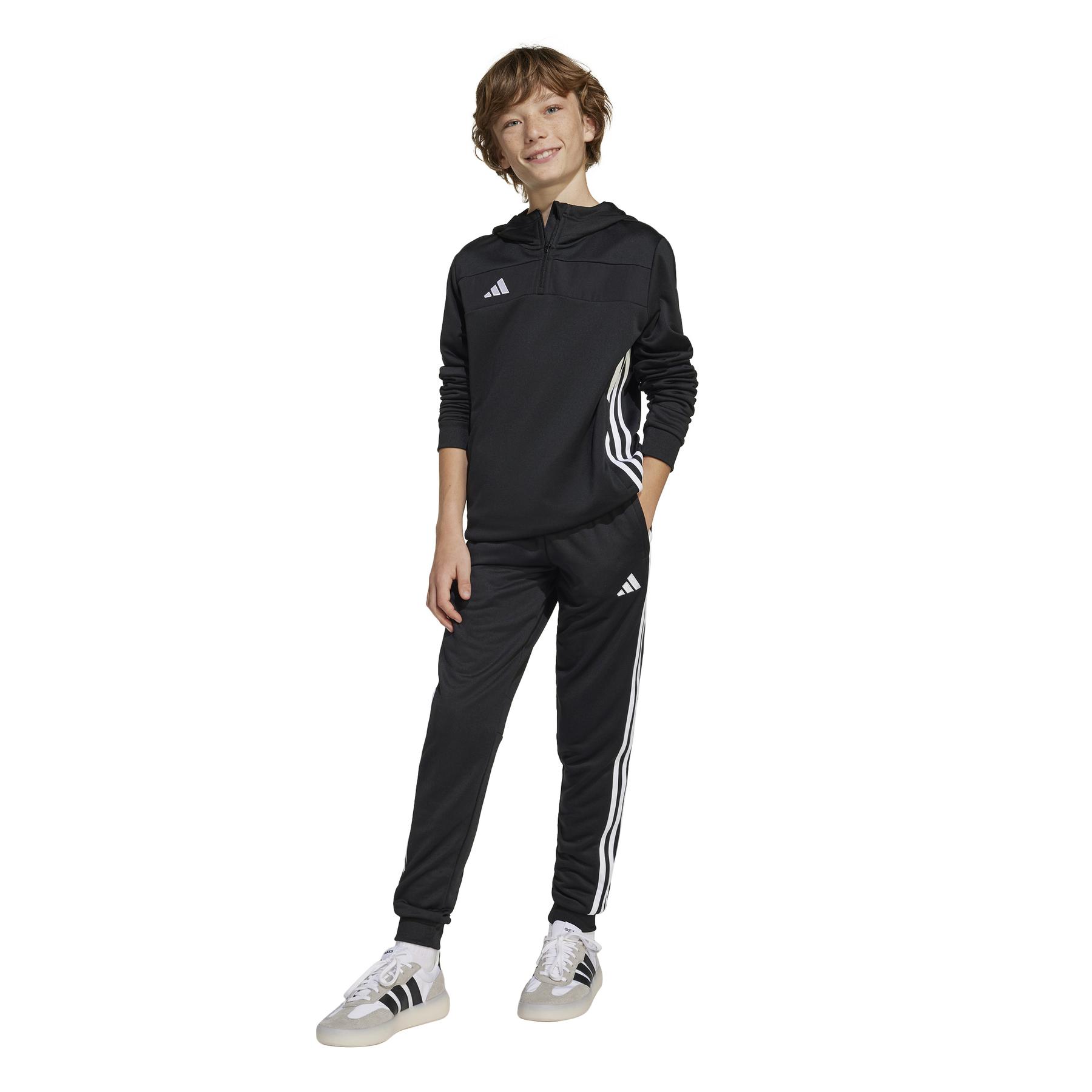 product/a/d/adidas_jd3061_black-white_9.jpg