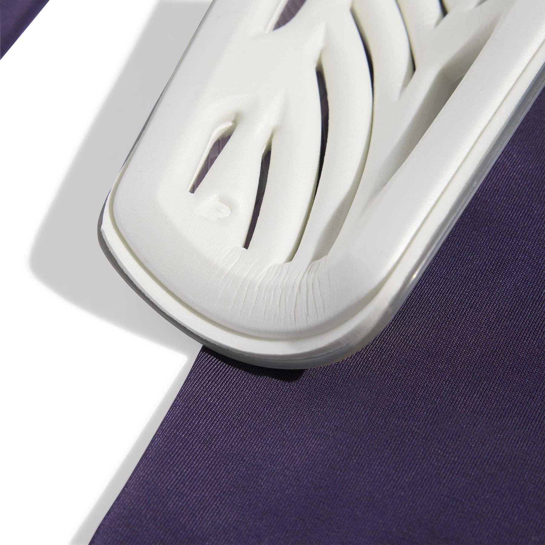 product/a/d/adidas_jd6027_3_hardware_photography_detail_view_2_white.jpg