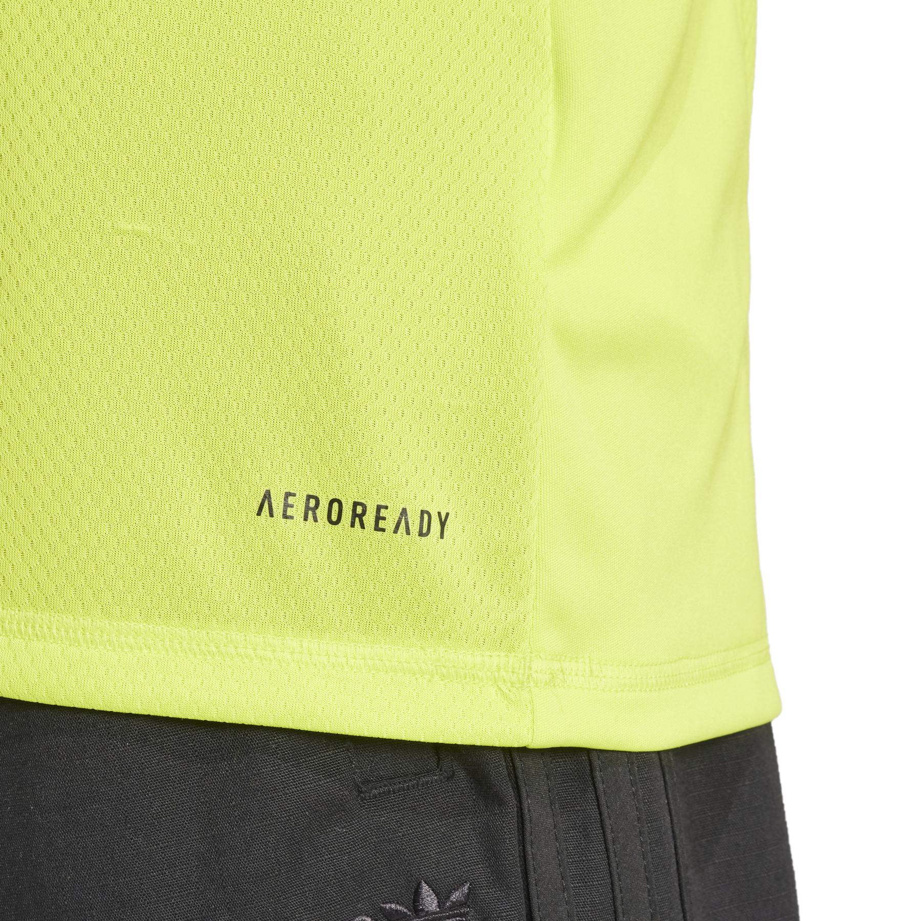 product/a/d/adidas_je3509_9_apparel_on_model_detail_view_2_white.jpg