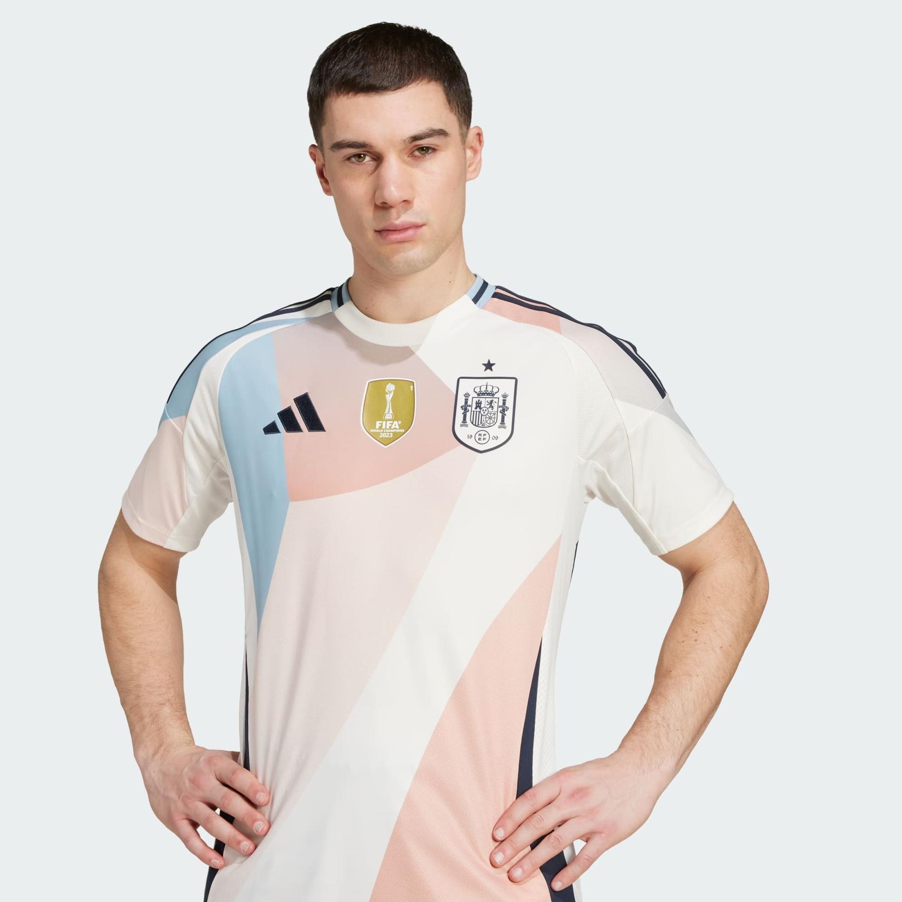 product/a/d/adidas_jf2648_4.jpg