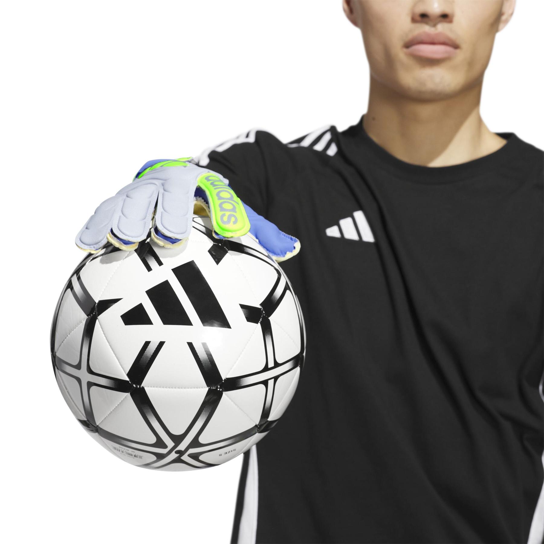 product/a/d/adidas_jh3790_10_hardware_on_model_detail_view_4_white.jpg