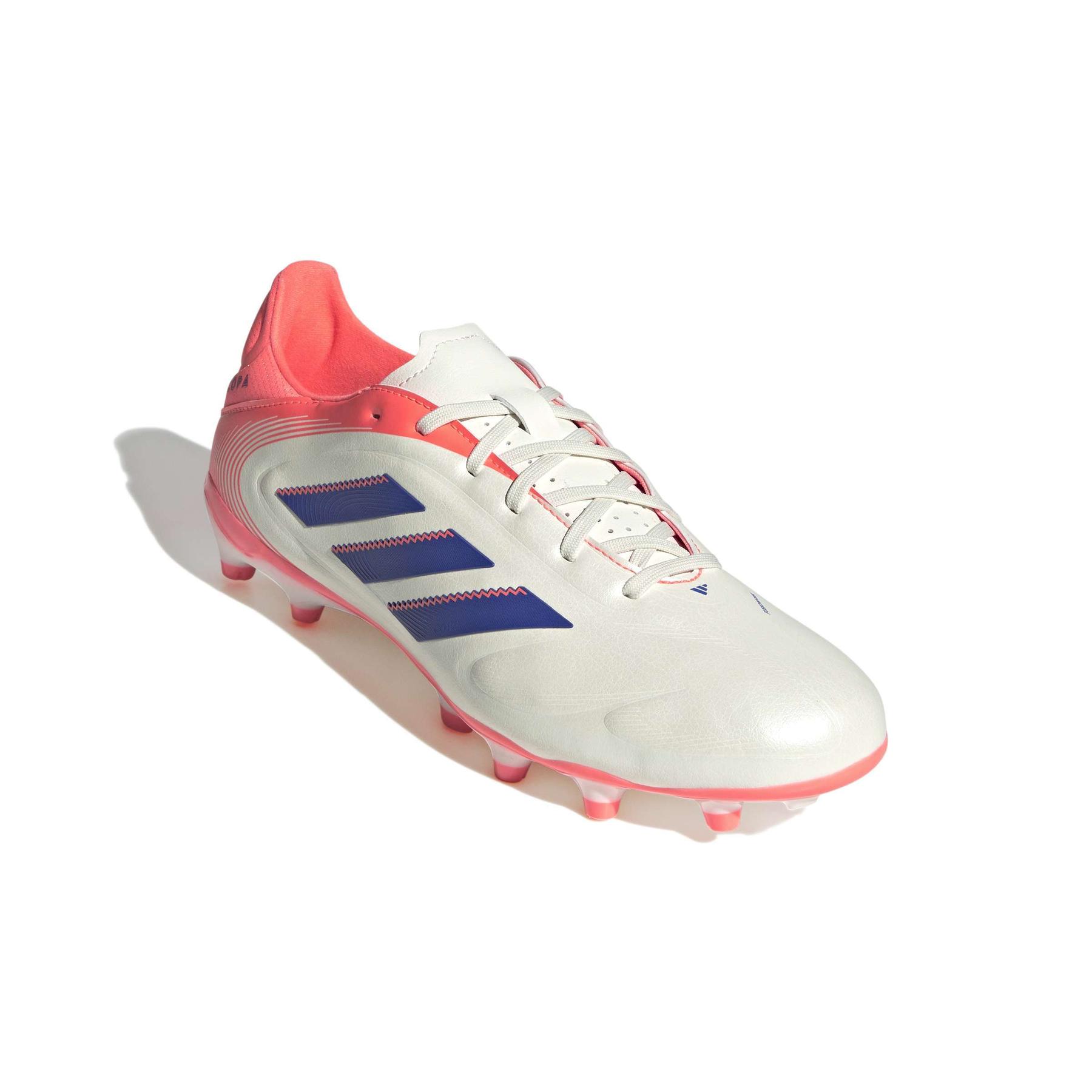product/a/d/adidas_jh6299_5_footwear_photography_front_lateral_top_view_white.jpg