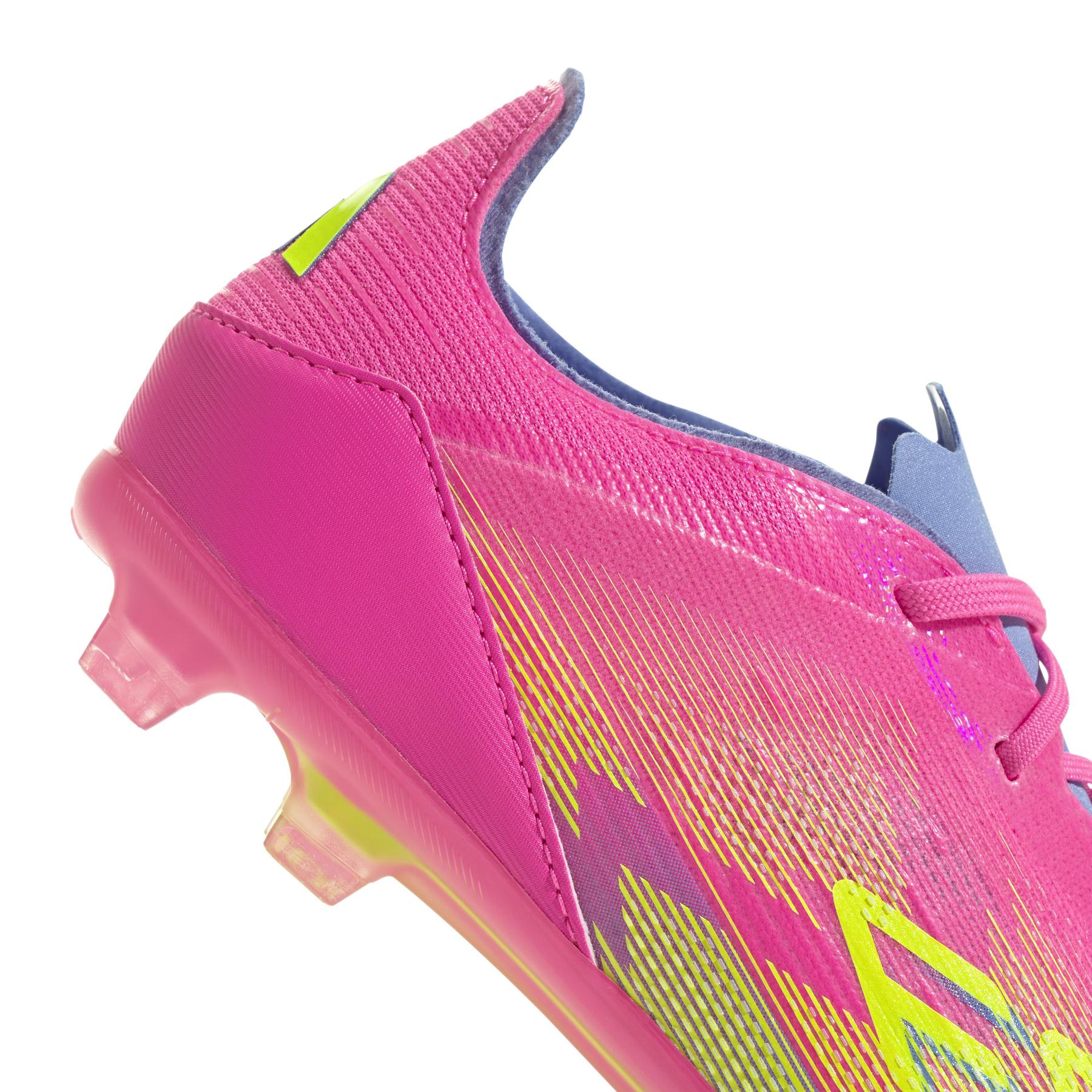 product/a/d/adidas_jh6415_8_footwear_photography_detail_view_2_white.jpg