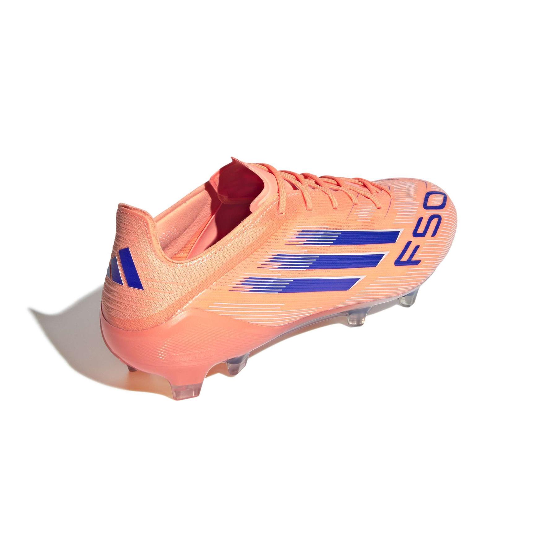 product/a/d/adidas_jh7618_6_footwear_photography_back_lateral_top_view_white-nw091625.jpg