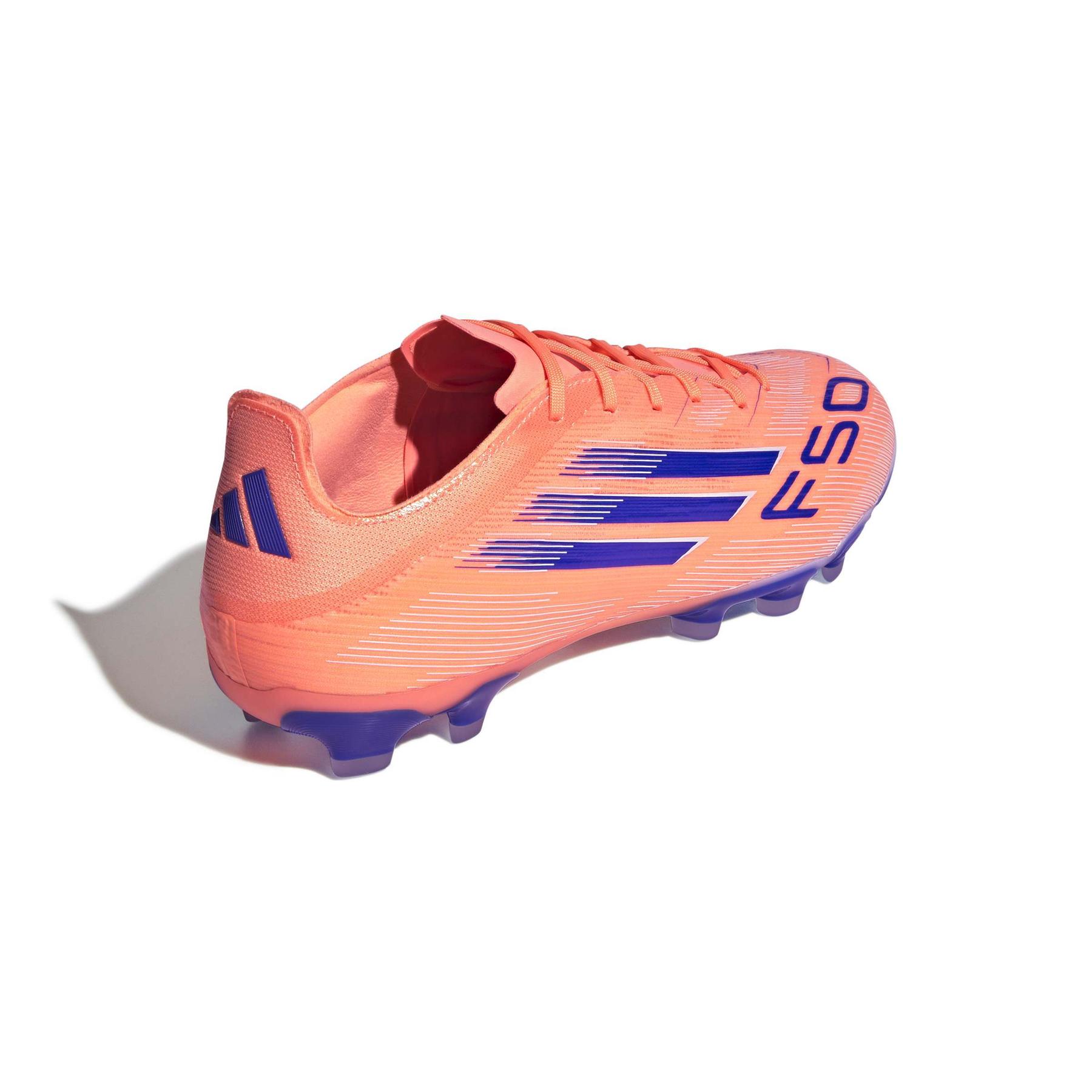 product/a/d/adidas_jh7679_6_footwear_photography_back_lateral_top_view_white.jpg