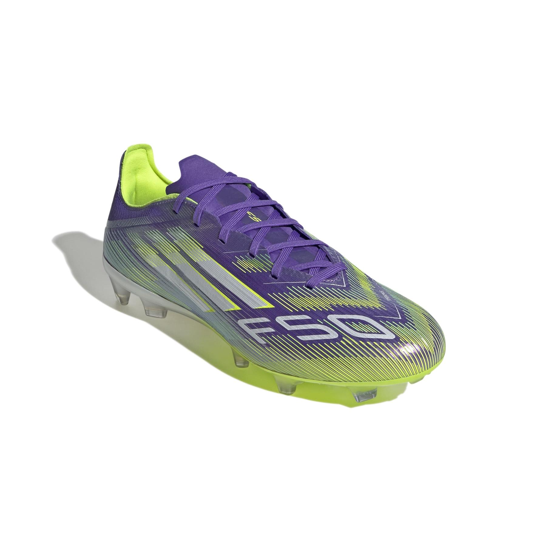 product/a/d/adidas_jh7683_5_footwear_photography_front_lateral_top_view_white-nw091625.jpg