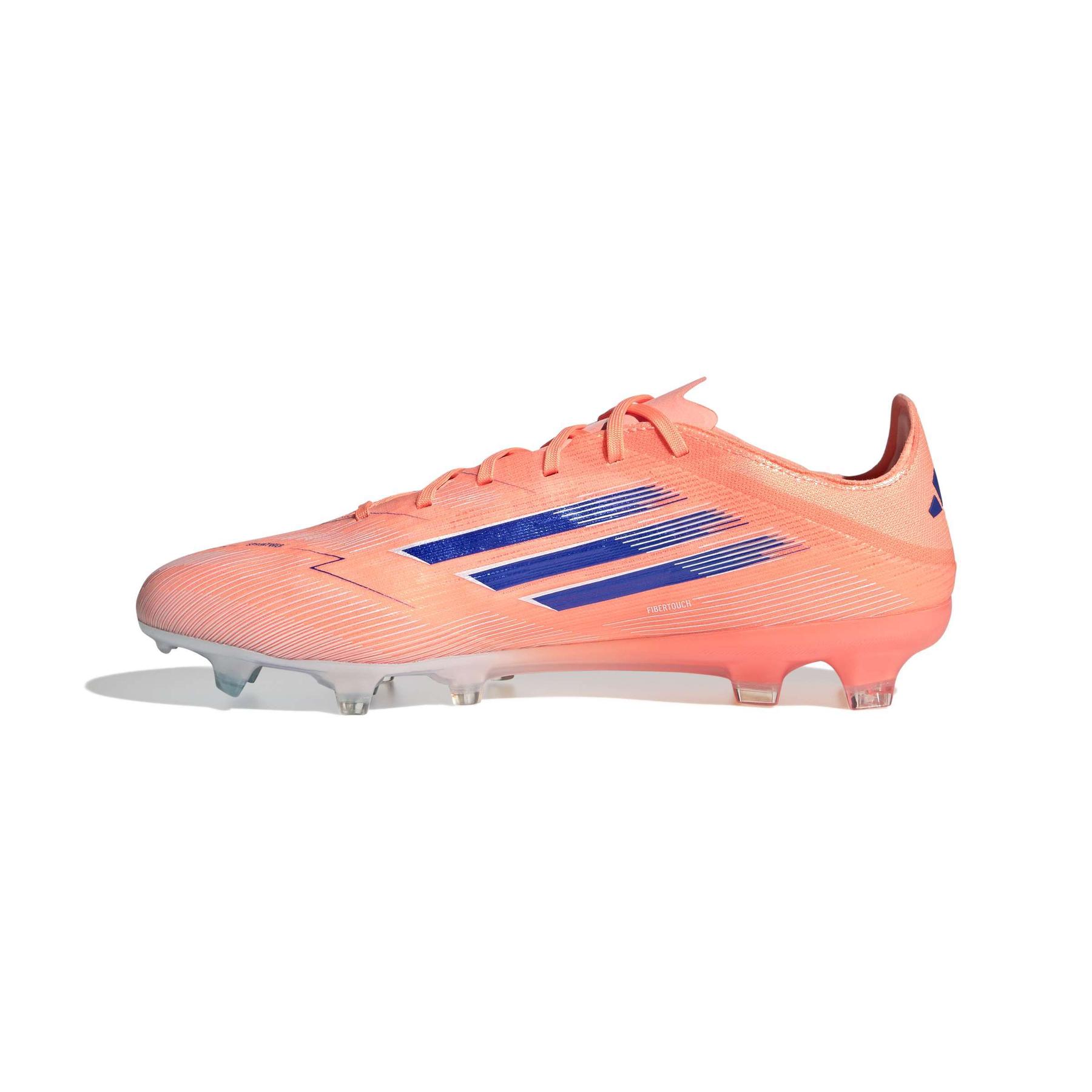 product/a/d/adidas_jh7684_4_footwear_photography_side_medial_center_view_white-nw092325.jpg