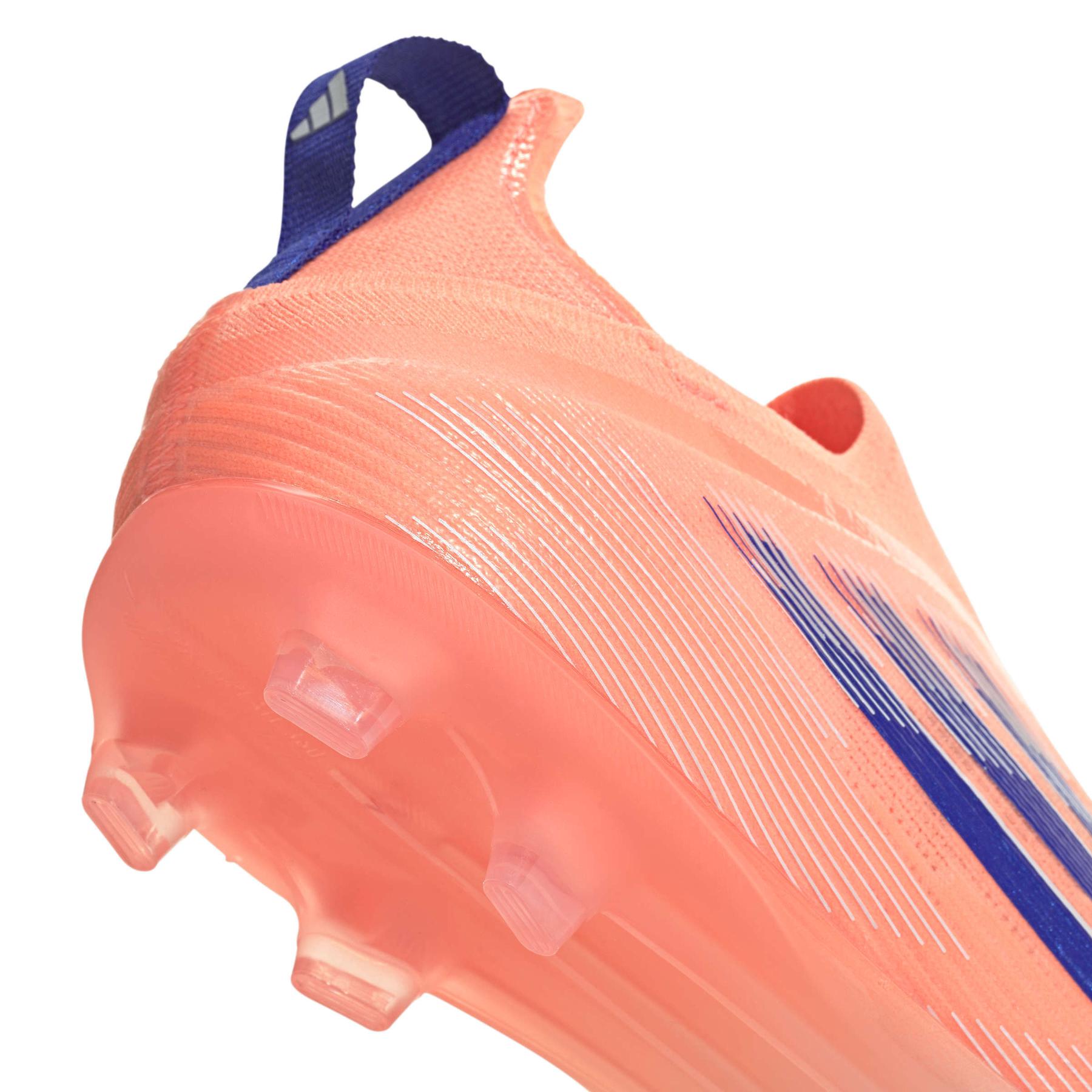 product/a/d/adidas_jh7710_7_footwear_photography_detail_view_1_white.jpg