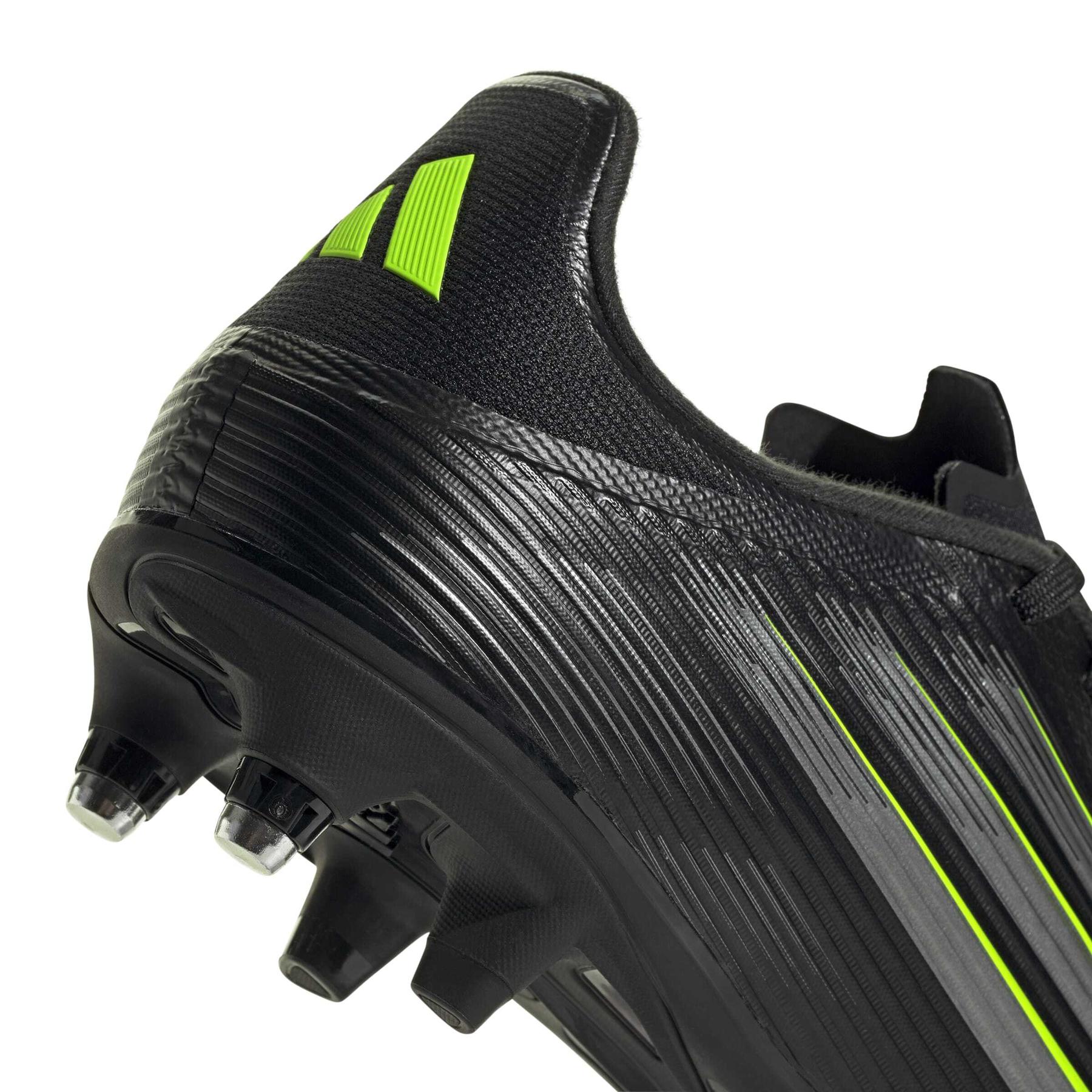 product/a/d/adidas_jh7730_7_footwear_photography_detail_view_1_white-nw091625.jpg
