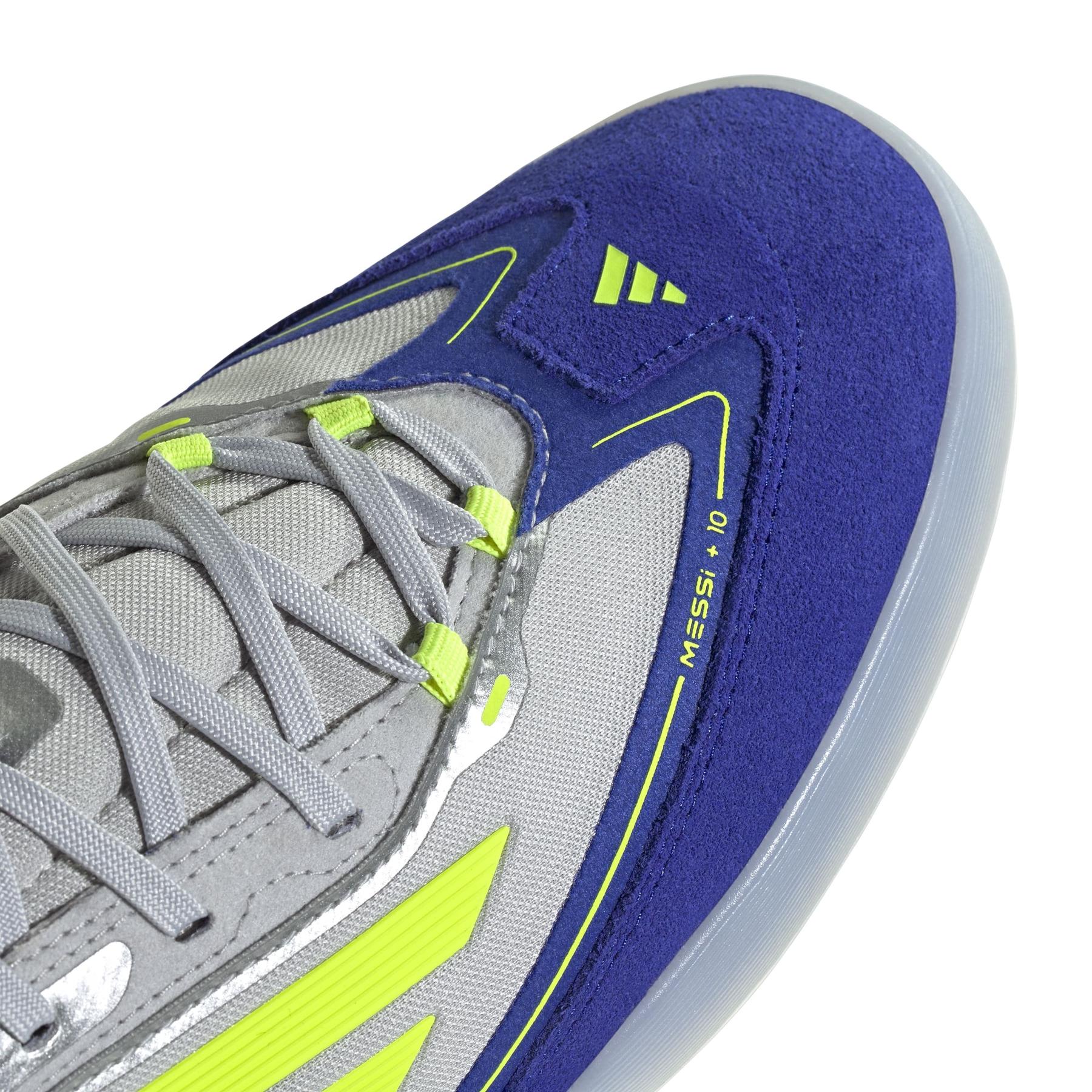 product/a/d/adidas_jh8830_7_footwear_photography_detail_view_1_white-nw091625.jpg