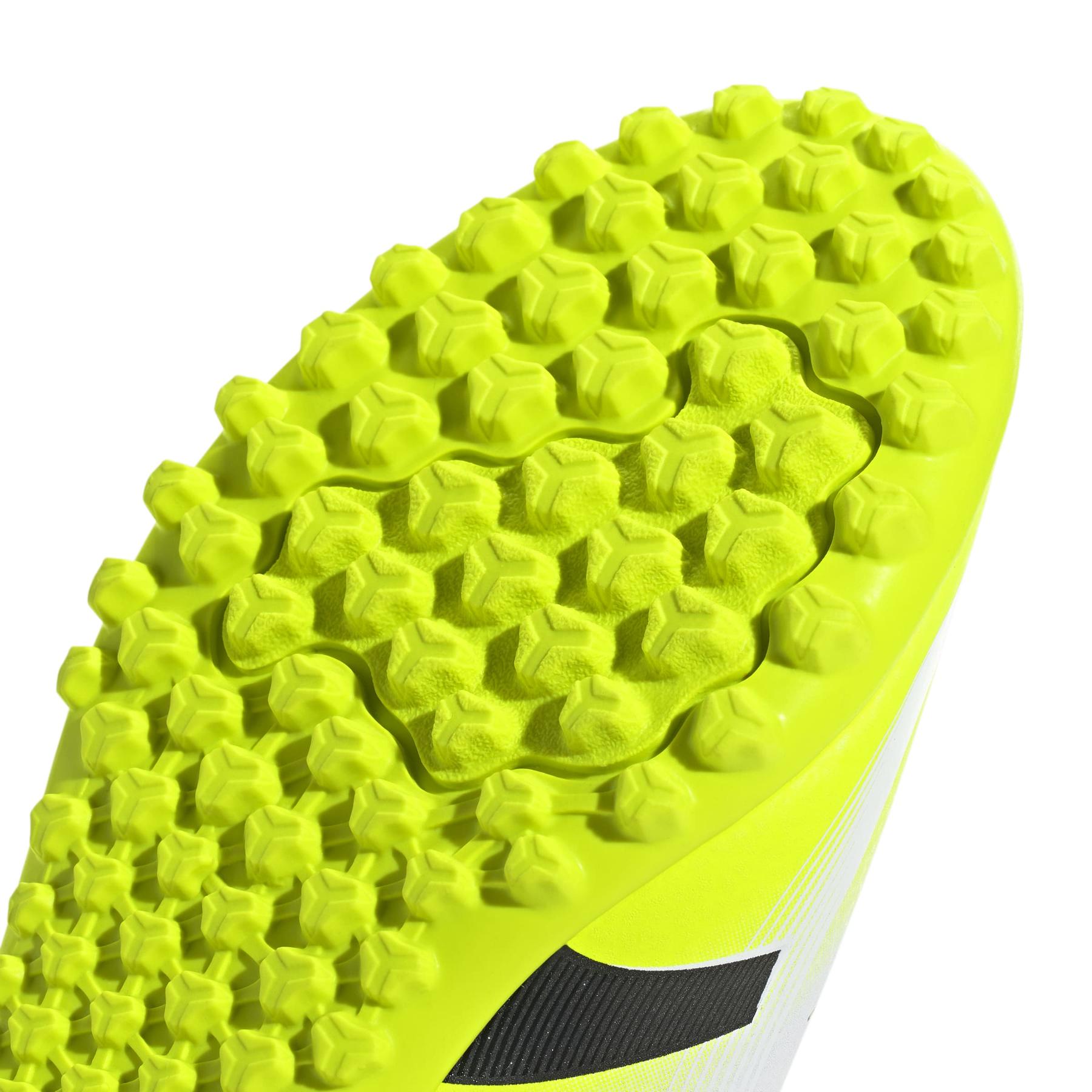 product/a/d/adidas_jh8862_8_footwear_photography_detail_view_2_white.jpg