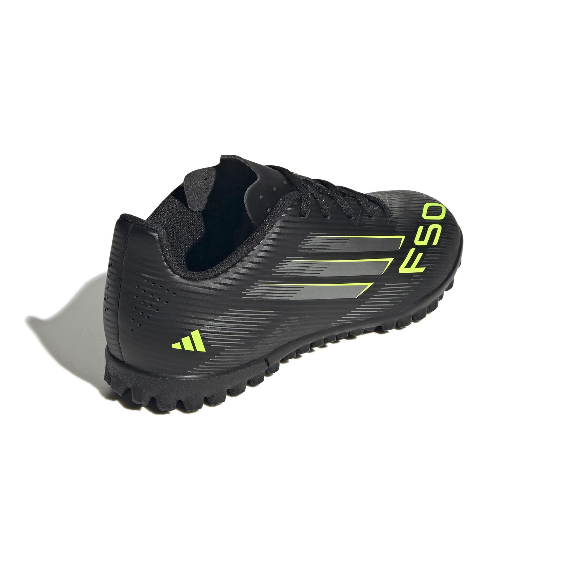 product/a/d/adidas_ji0038_6_footwear_photography_back_lateral_top_view_white-nw091625.jpg
