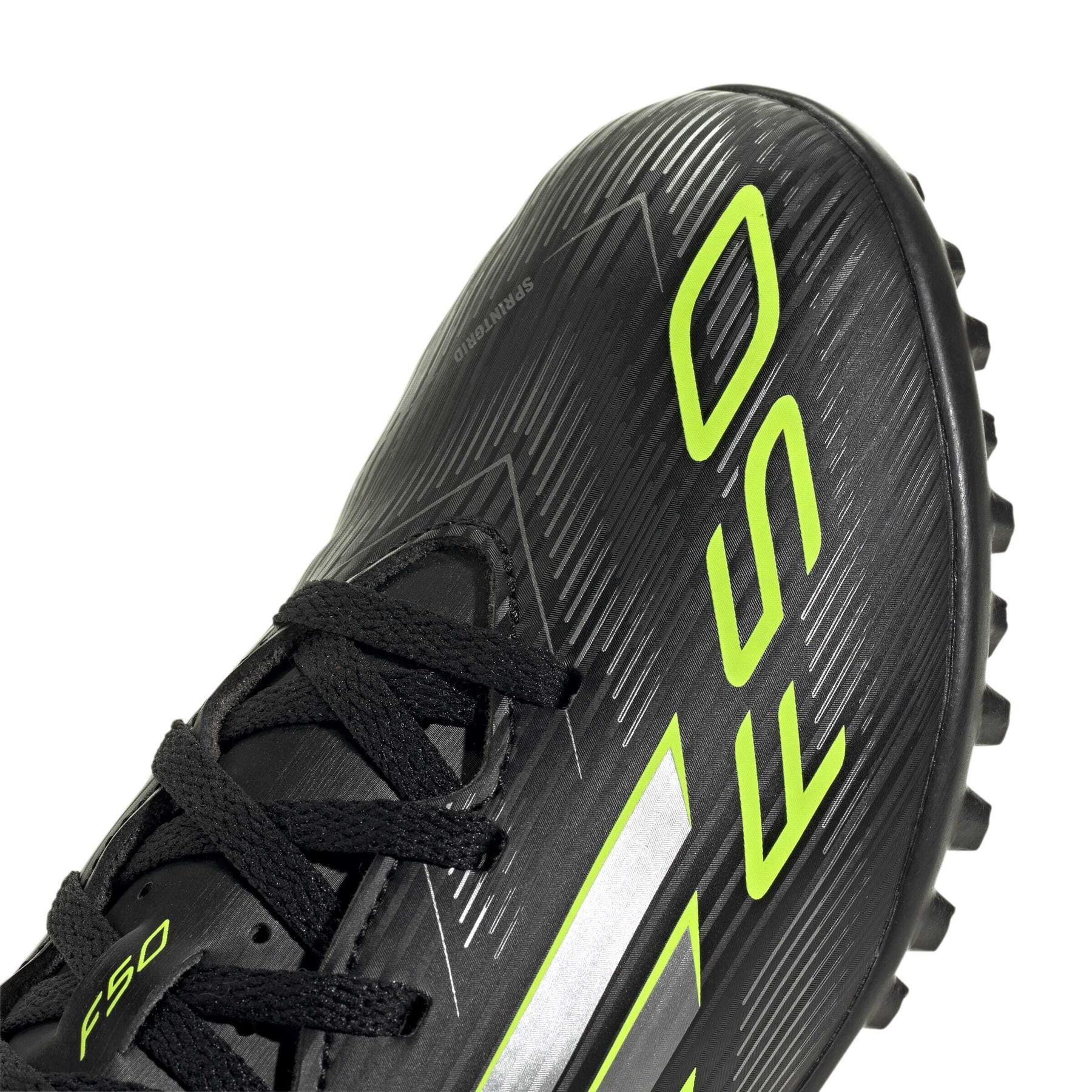 product/a/d/adidas_ji0038_7_footwear_photography_detail_view_1_white-nw091625.jpg
