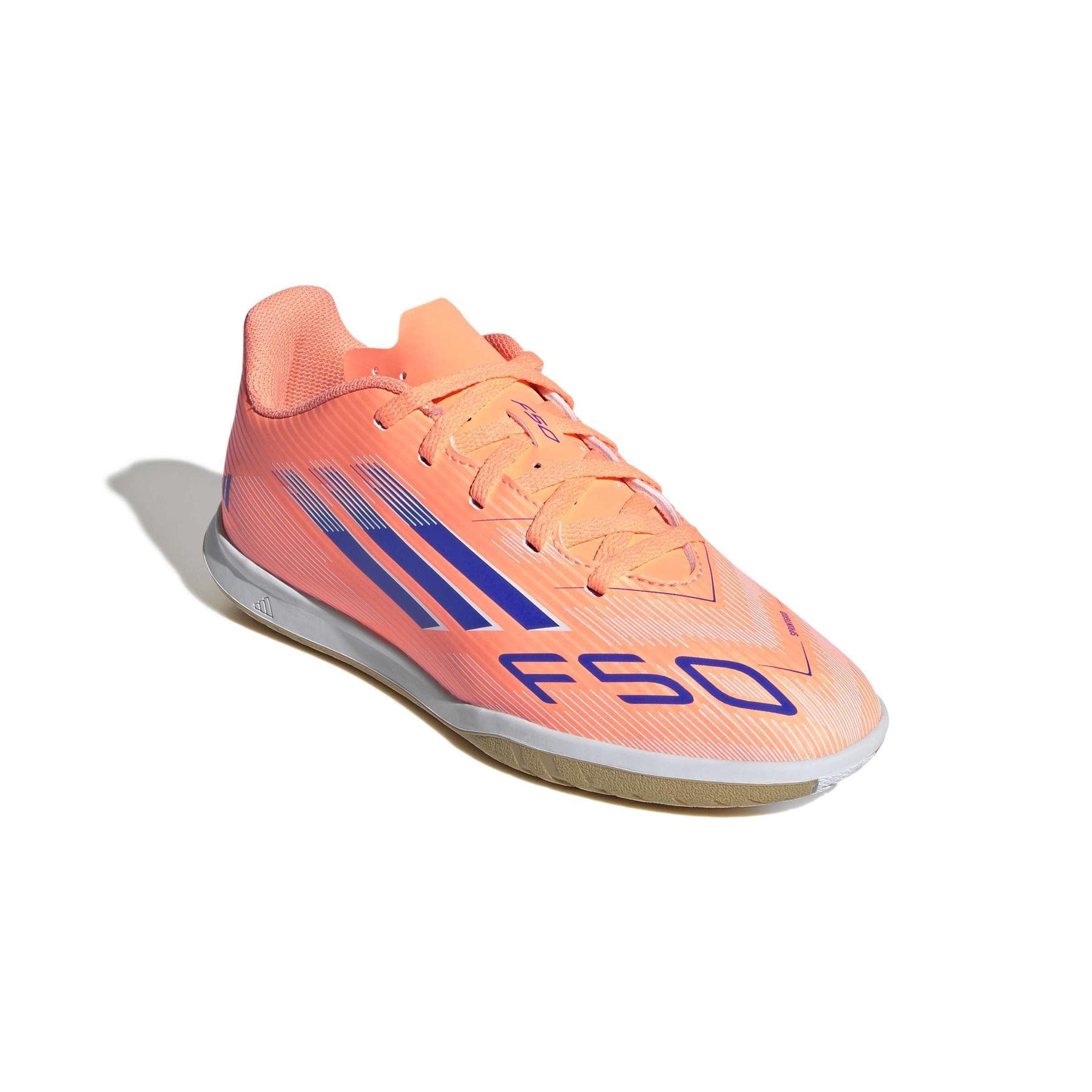 product/a/d/adidas_ji0041_5_footwear_photography_front_lateral_top_view_white-nw091625.jpg