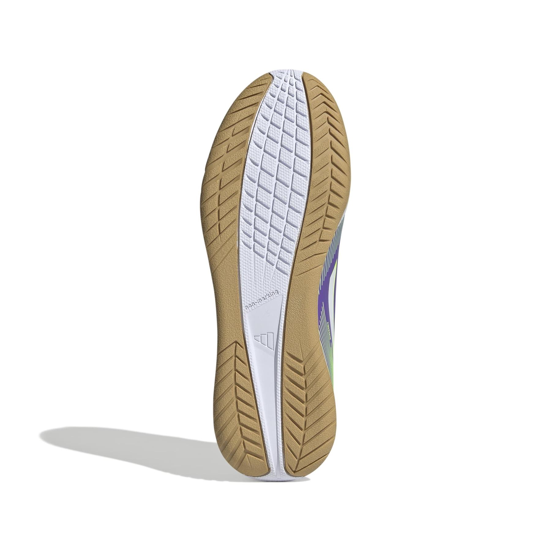 product/a/d/adidas_ji0042_3_footwear_photography_bottom_view_white-nw091625.jpg